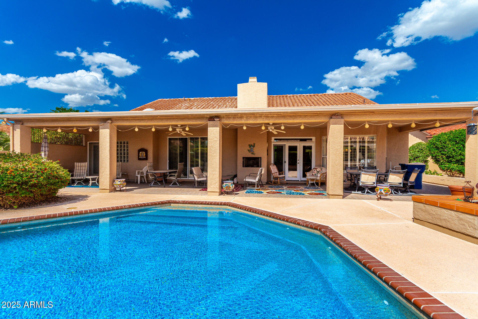 10905 E SPRING CREEK Road, Sun Lakes, AZ 85248 — Photo 1 of 35
