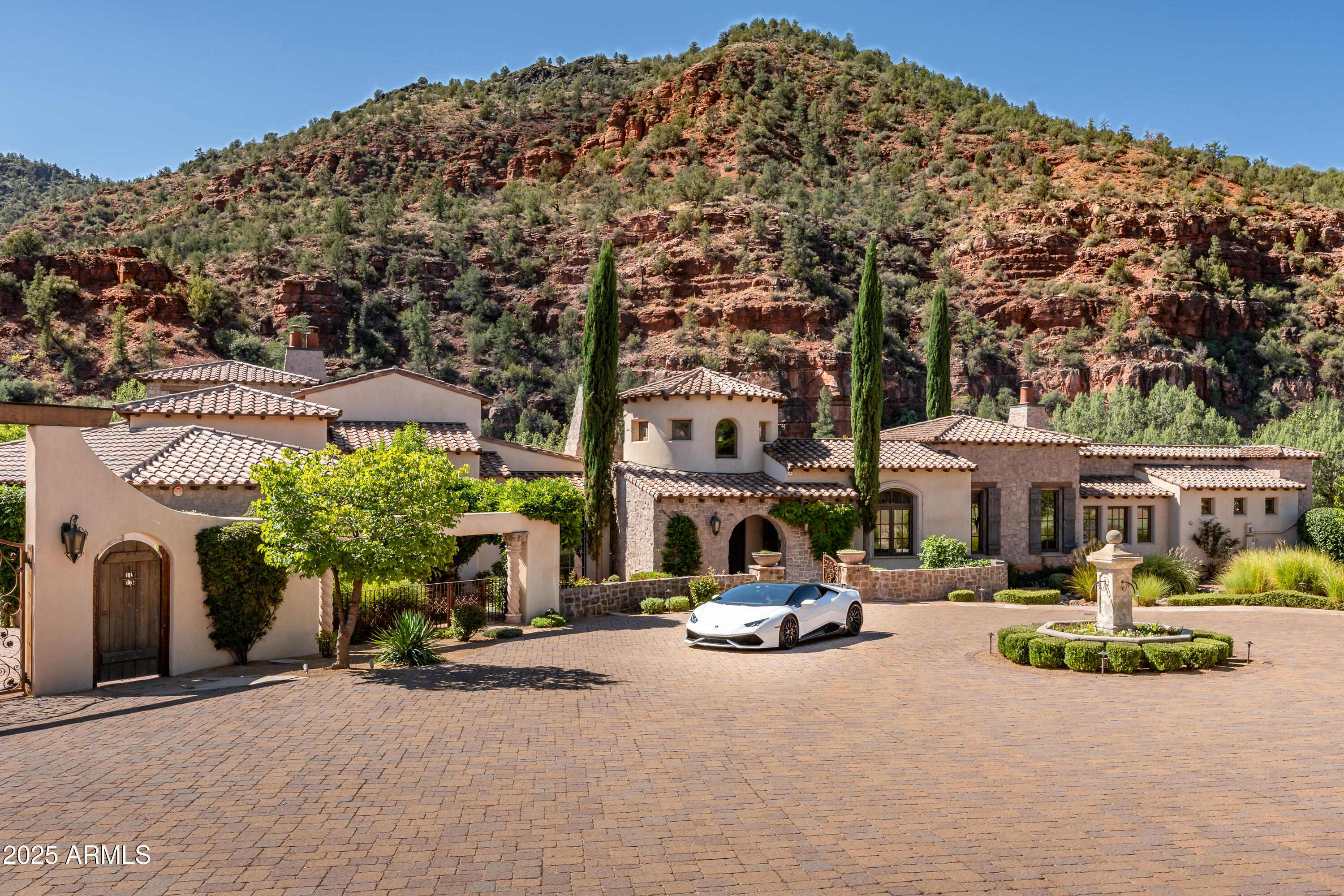 330 EAGLE MOUNTAIN RANCH Road, Sedona, AZ 86336 — Photo 1 of 86