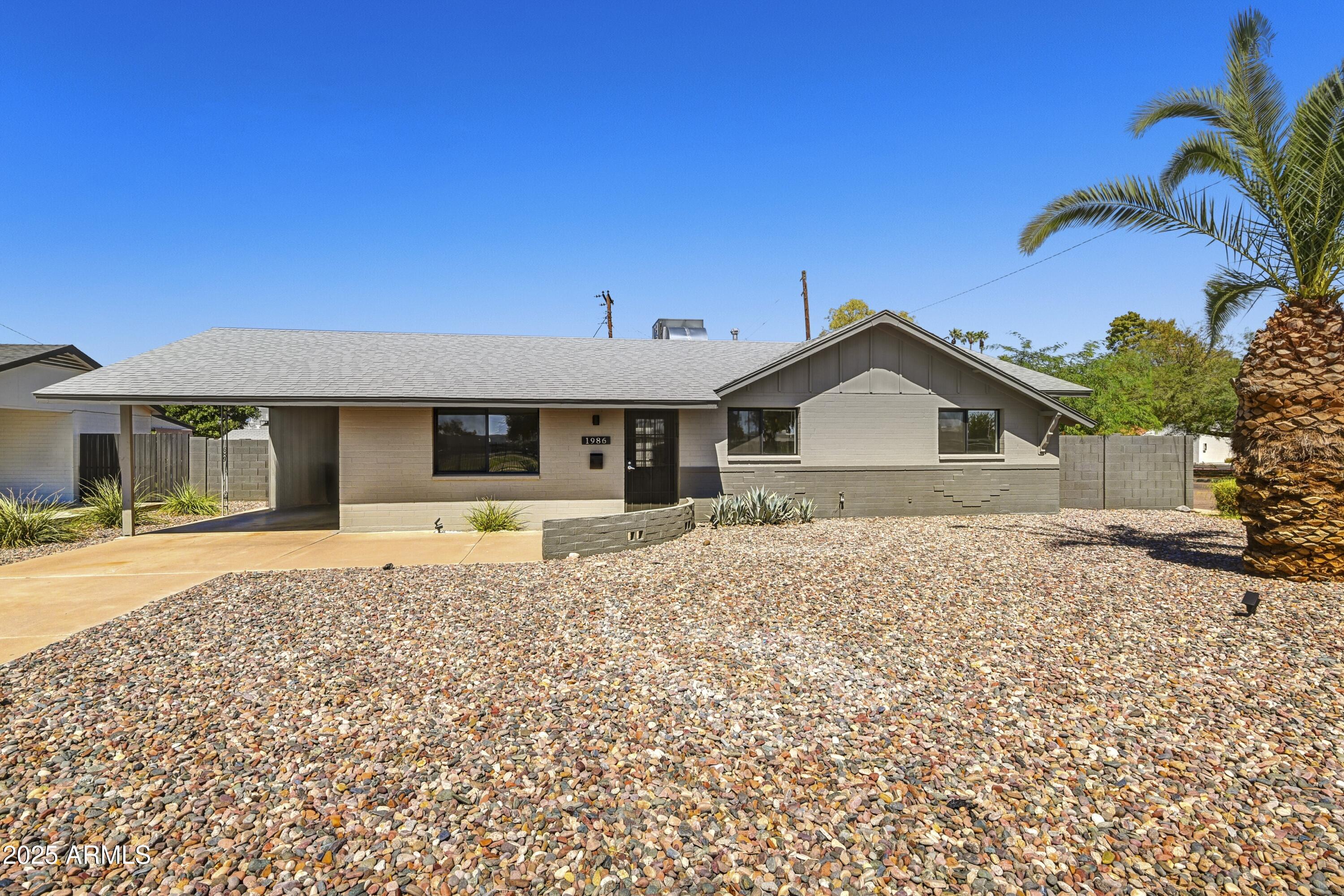 1986 E PALMCROFT Drive, Tempe, AZ 85282 — Photo 1 of 32
