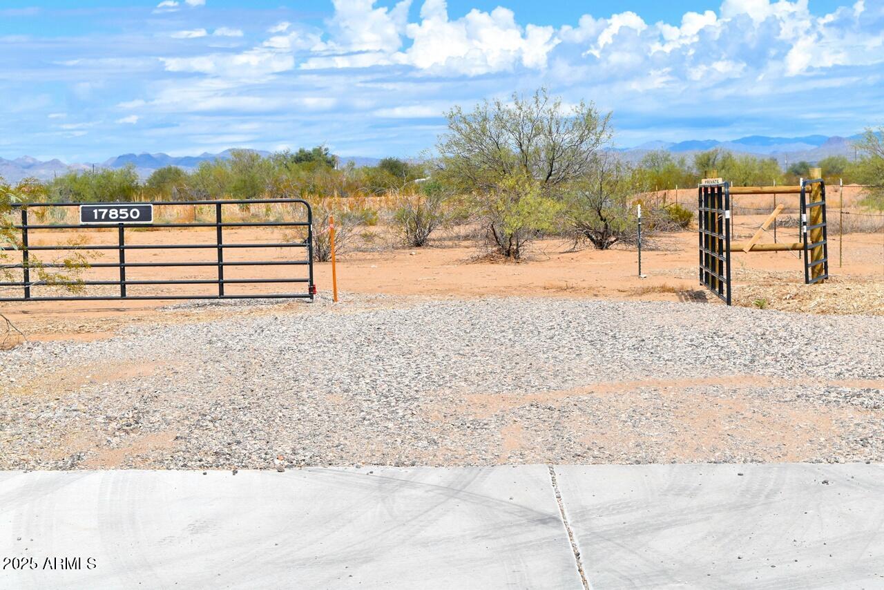 178X02 W patton Road 1-4, Surprise, AZ 85387 — Photo 1 of 9