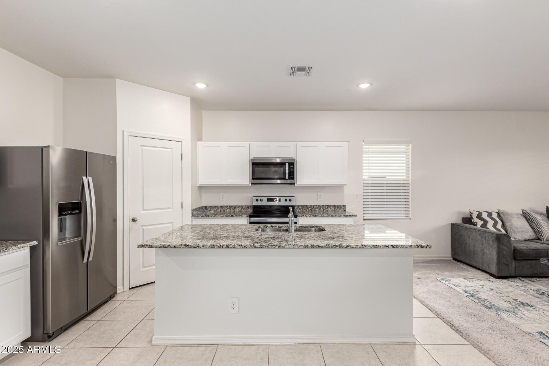2979 E HOUSTON Drive, San Tan Valley, AZ 85143 — Photo 1 of 37