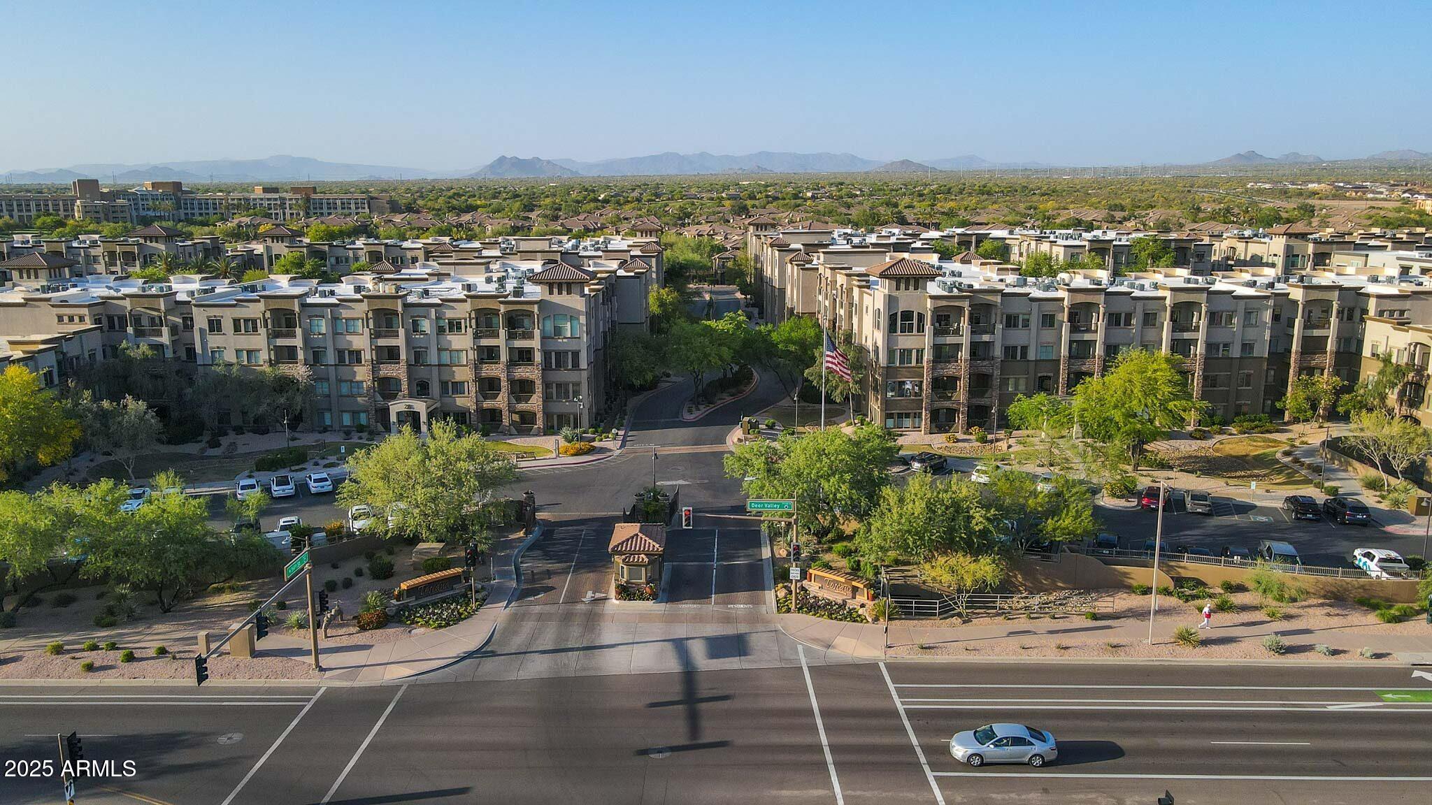 5450 E DEER VALLEY Drive 3008, Phoenix, AZ 85054 — Photo 1 of 26