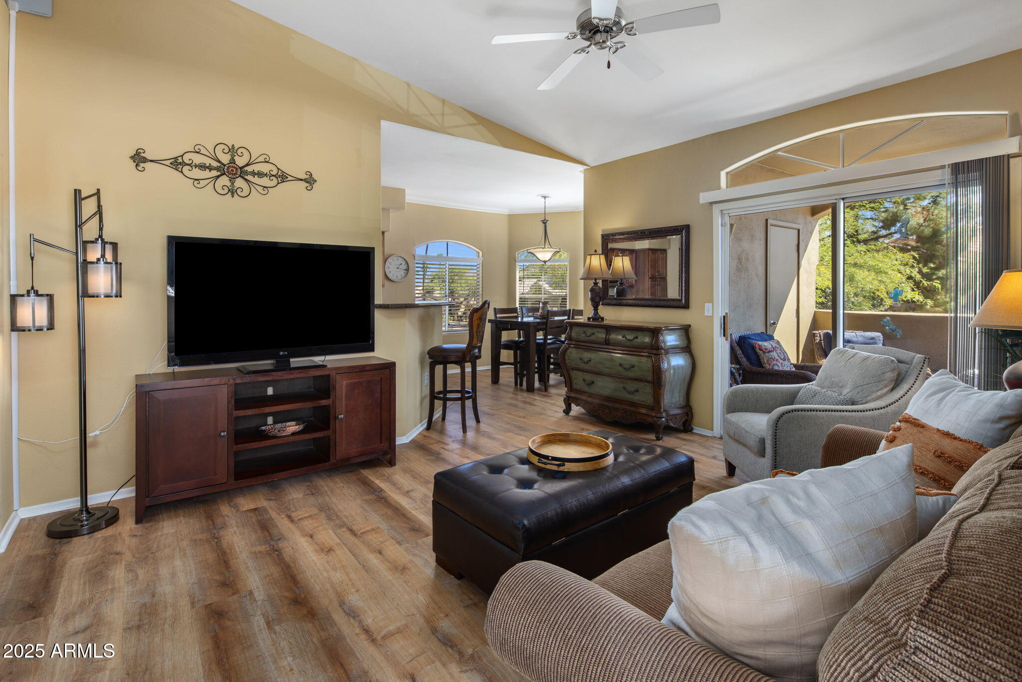 5335 E SHEA Boulevard 2005, Scottsdale, AZ 85254 — Photo 1 of 23