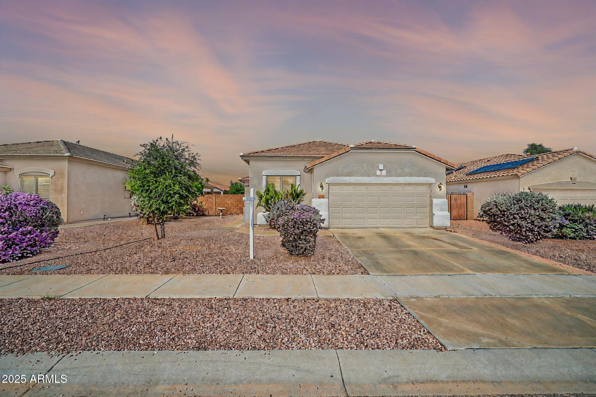 17018 W TONBRIDGE Street, Surprise, AZ 85374 — Photo 1 of 30