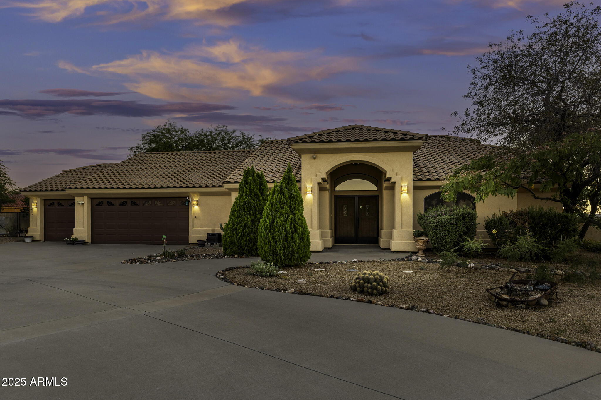 35665 S CABALLERO Drive, Wickenburg, AZ 85390 — Photo 1 of 38