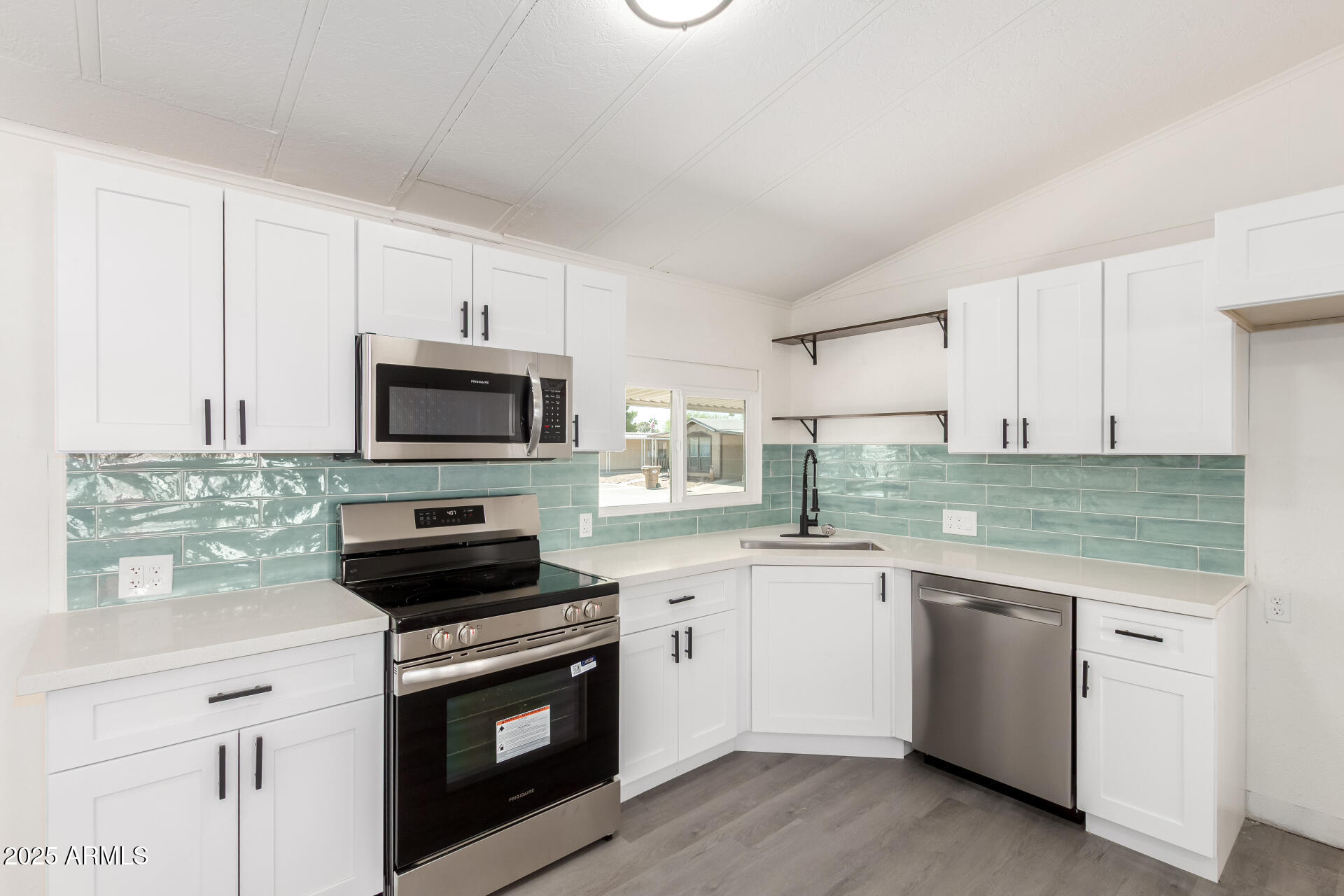11000 N 91ST Avenue 20, Peoria, AZ 85345 — Photo 1 of 29