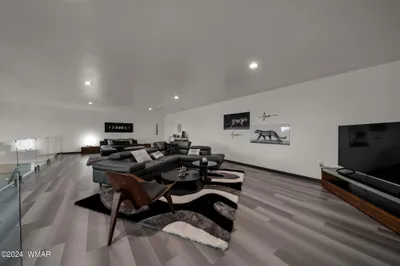 Thumbnail 48