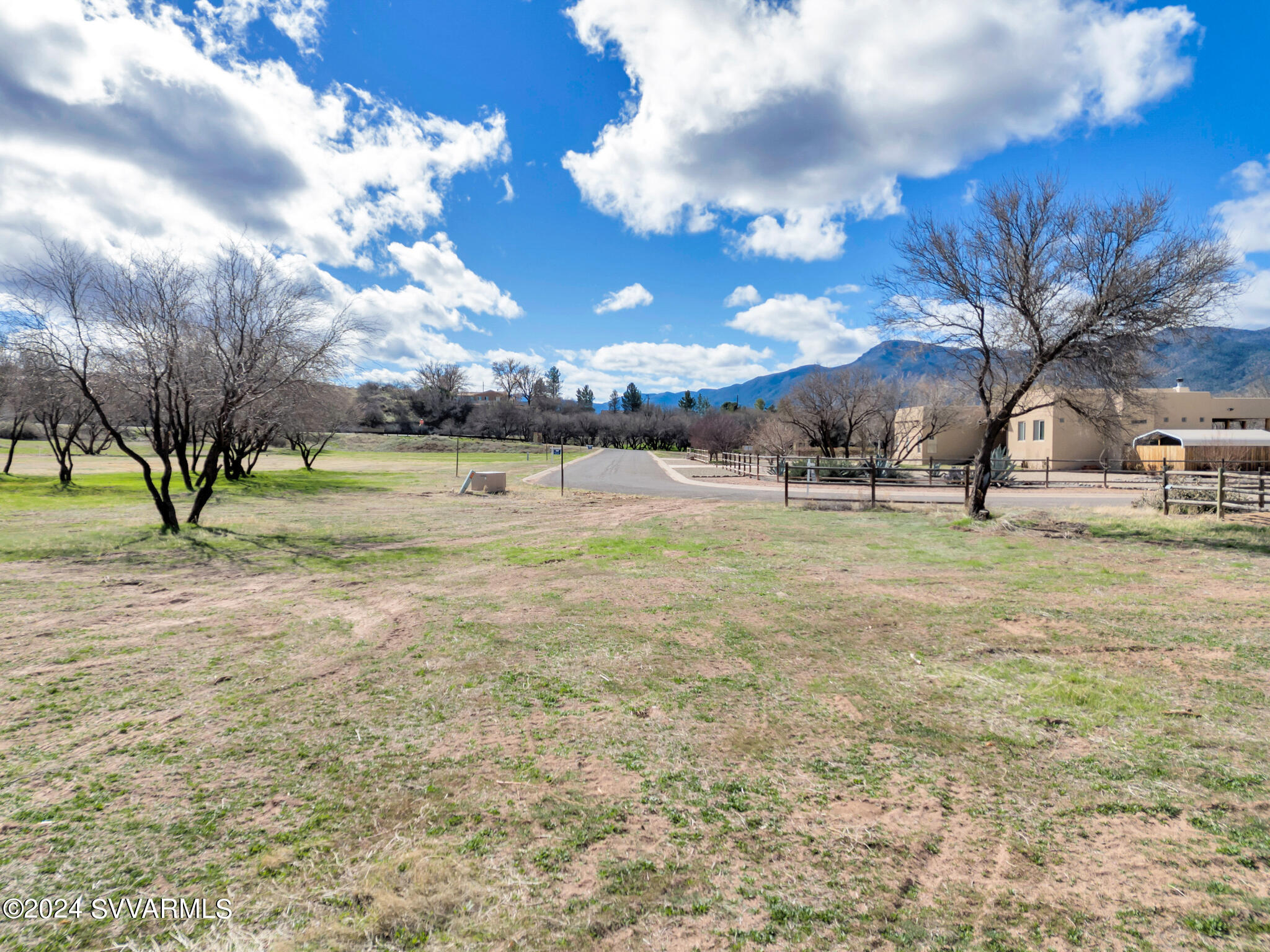 1086 E AMBER Way 5, Camp Verde, AZ 86322 — Photo 1 of 7