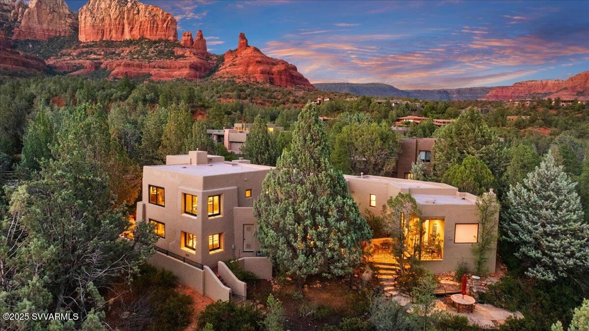 955 W PARK RIDGE Drive, Sedona, AZ 86336 — Photo 1 of 29