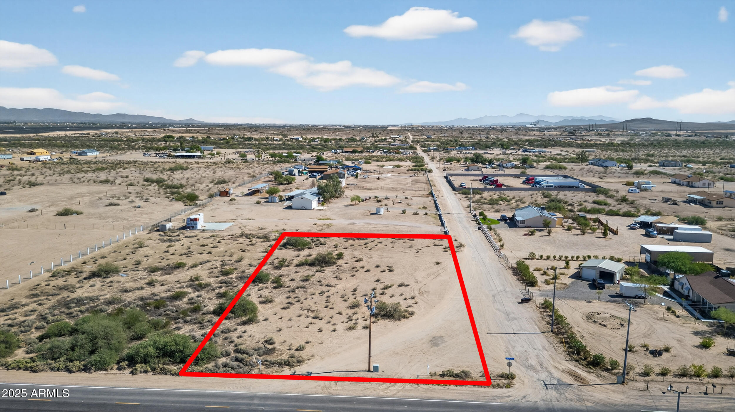 xxx S 351st Avenue -, Tonopah, AZ 85354 — Photo 1 of 20