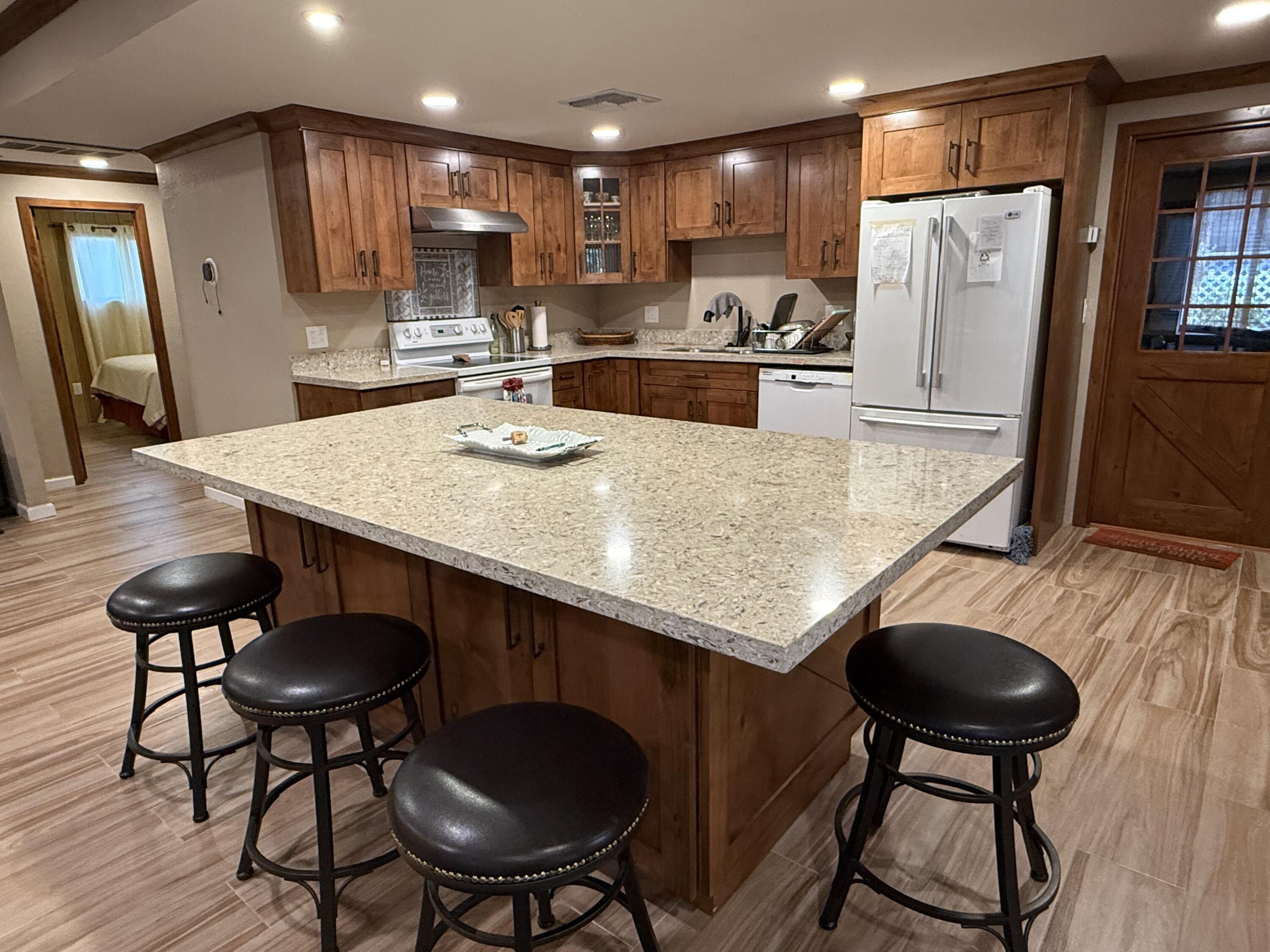 309 E Sherwood Drive, Payson, AZ 85541 — Photo 1 of 75