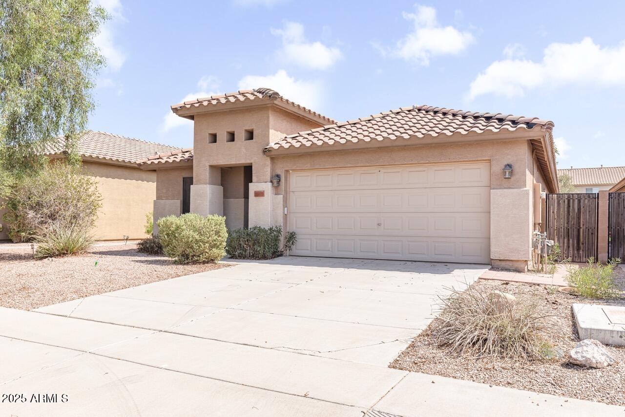 46137 W STARLIGHT Drive, Maricopa, AZ 85139 — Photo 1 of 40