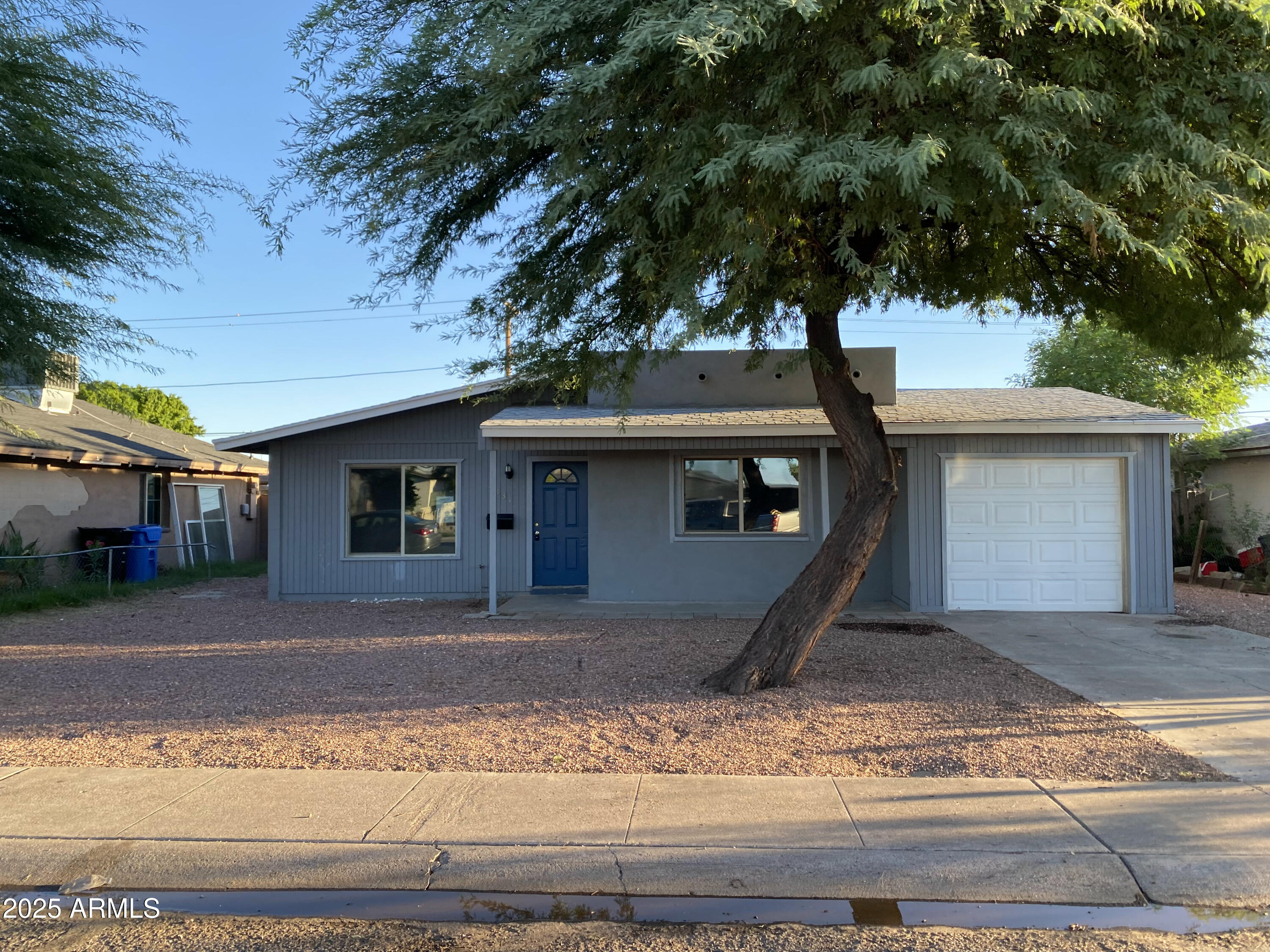 5231 W Cambridge Avenue, Phoenix, AZ 85035 — Photo 1 of 34