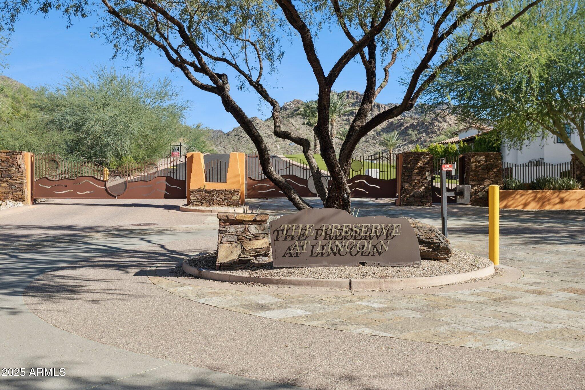 6314 N 33RD Street 2, Paradise Valley, AZ 85253 — Photo 1 of 16