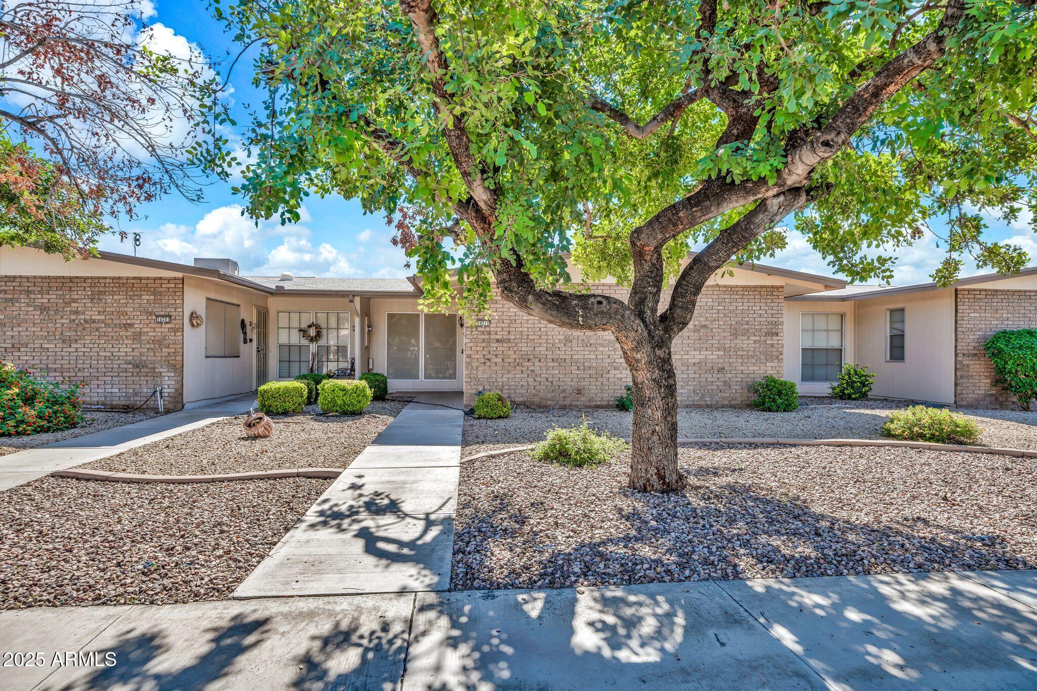 10211 W OCOTILLO Drive, Sun City, AZ 85373 — Photo 1 of 34