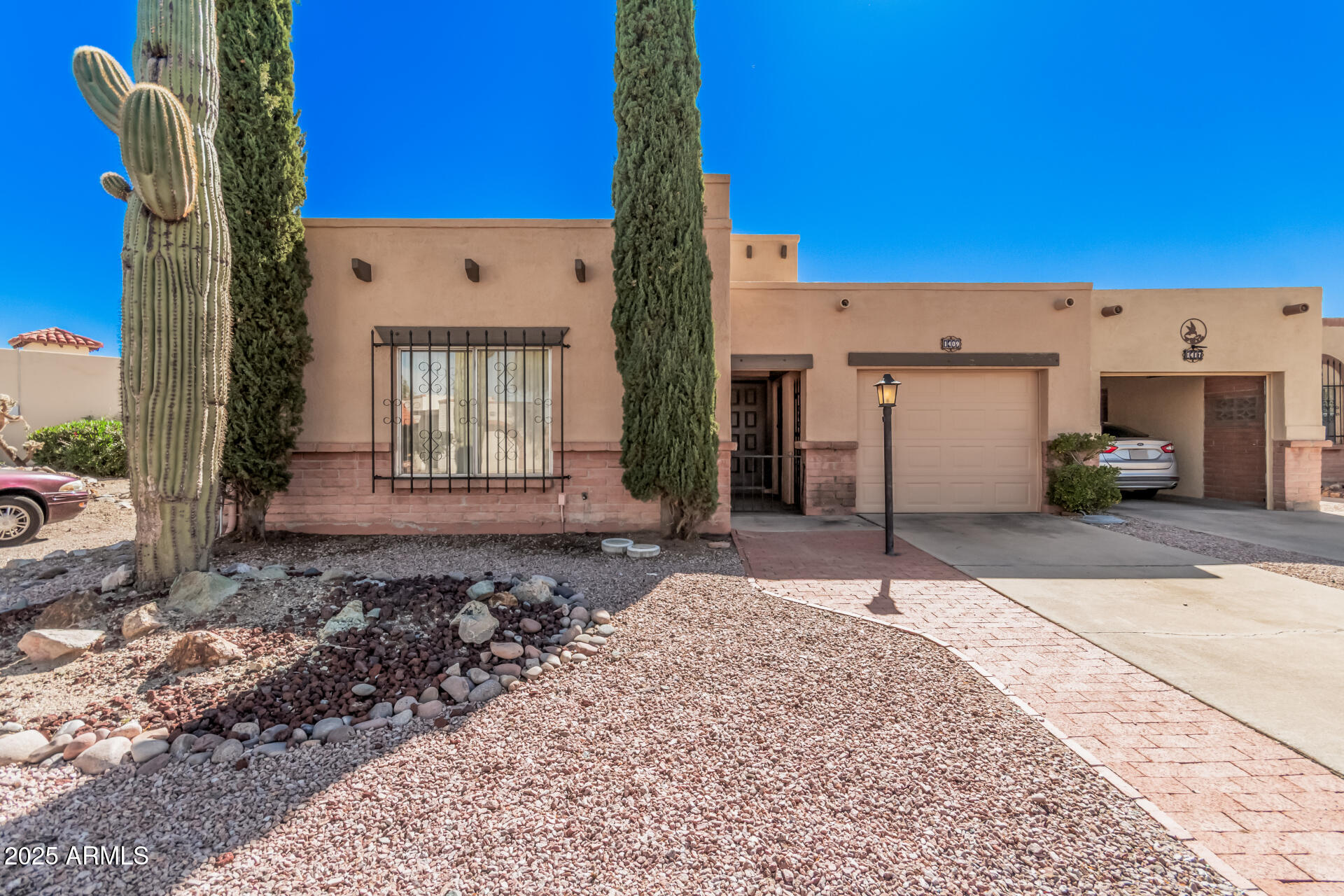 1409 W CALLE MENDOZA, Green Valley, AZ 85622 — Photo 1 of 25