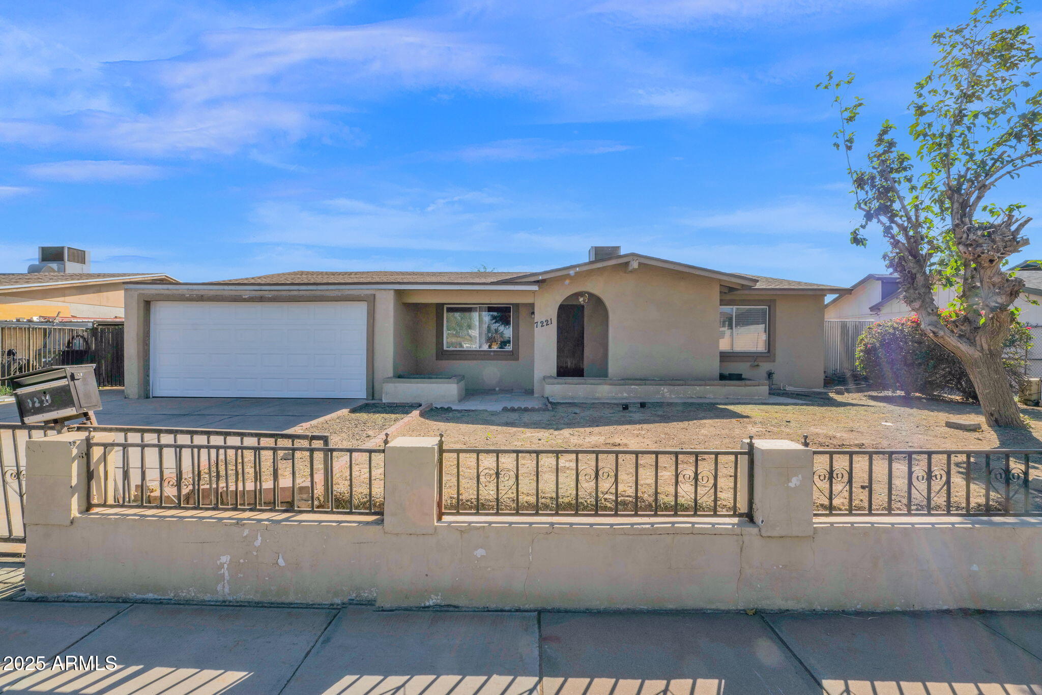 7221 W VIRGINIA Avenue, Phoenix, AZ 85035 — Photo 1 of 33