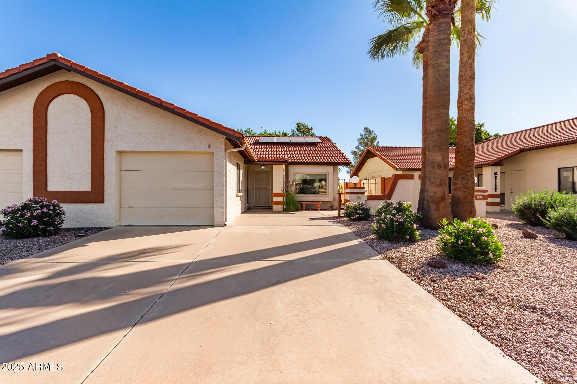542 S HIGLEY Road 3, Mesa, AZ 85206 — Photo 1 of 33