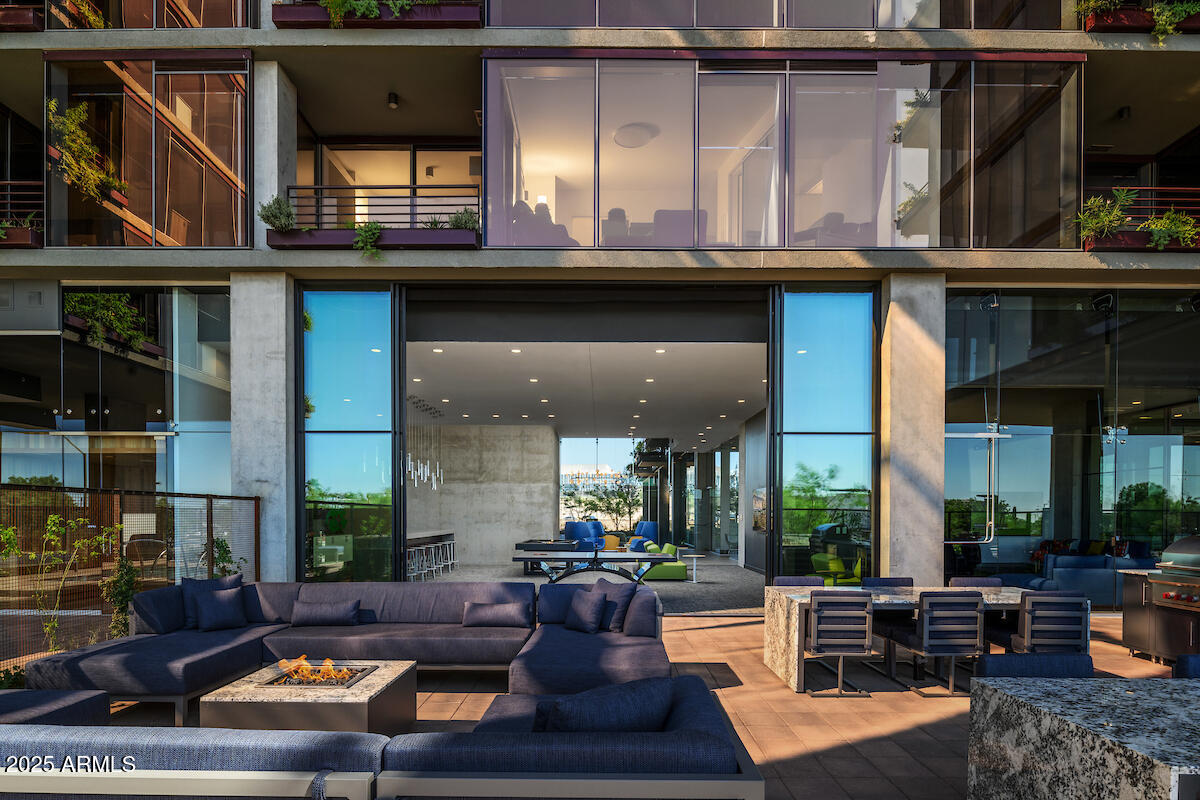 Thumbnail 25