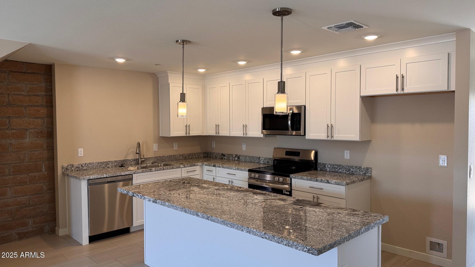 523 S PASADENA 113, Mesa, AZ 85210 — Photo 1 of 8