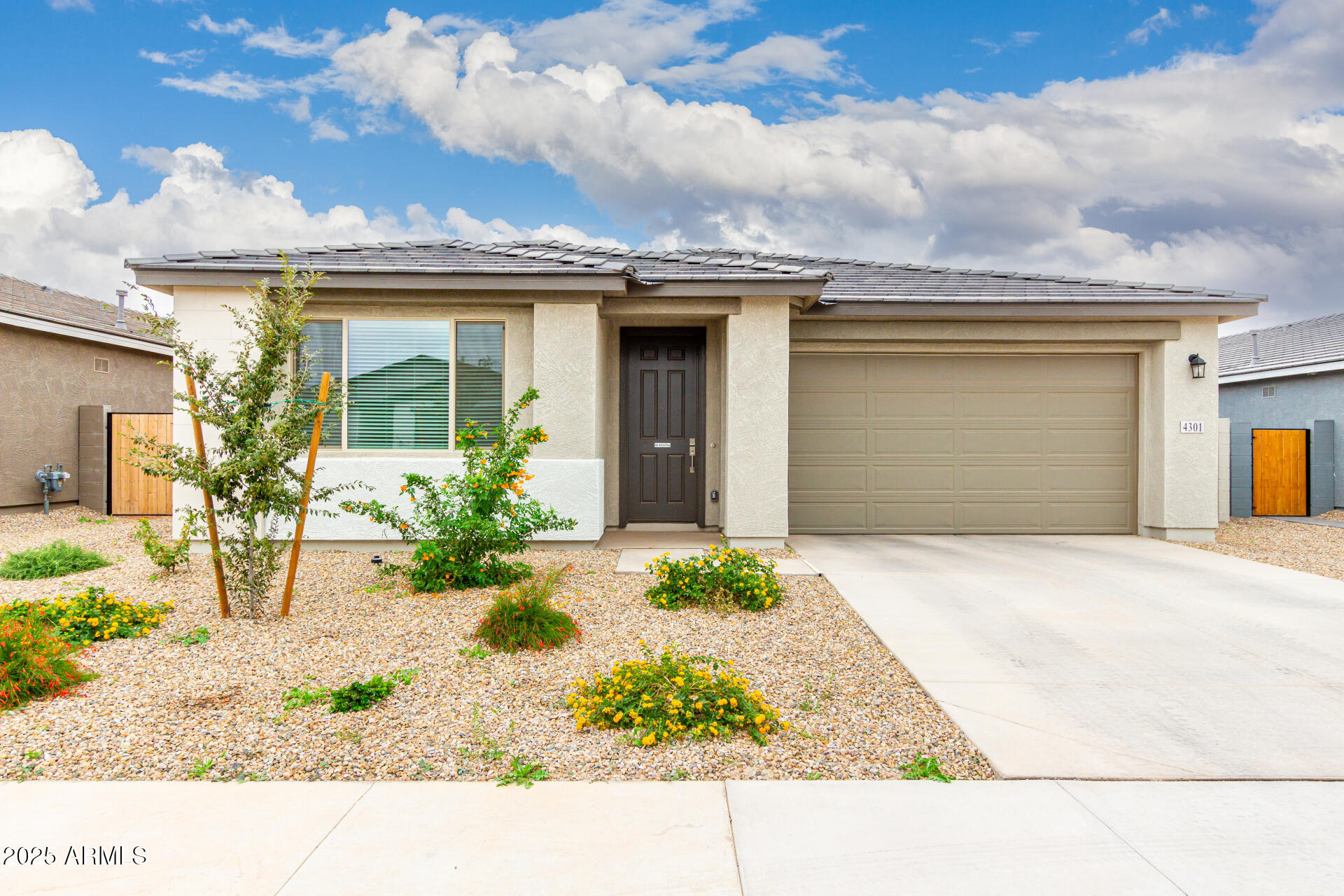 4301 E BRADFORD Avenue, San Tan Valley, AZ 85143 — Photo 1 of 34