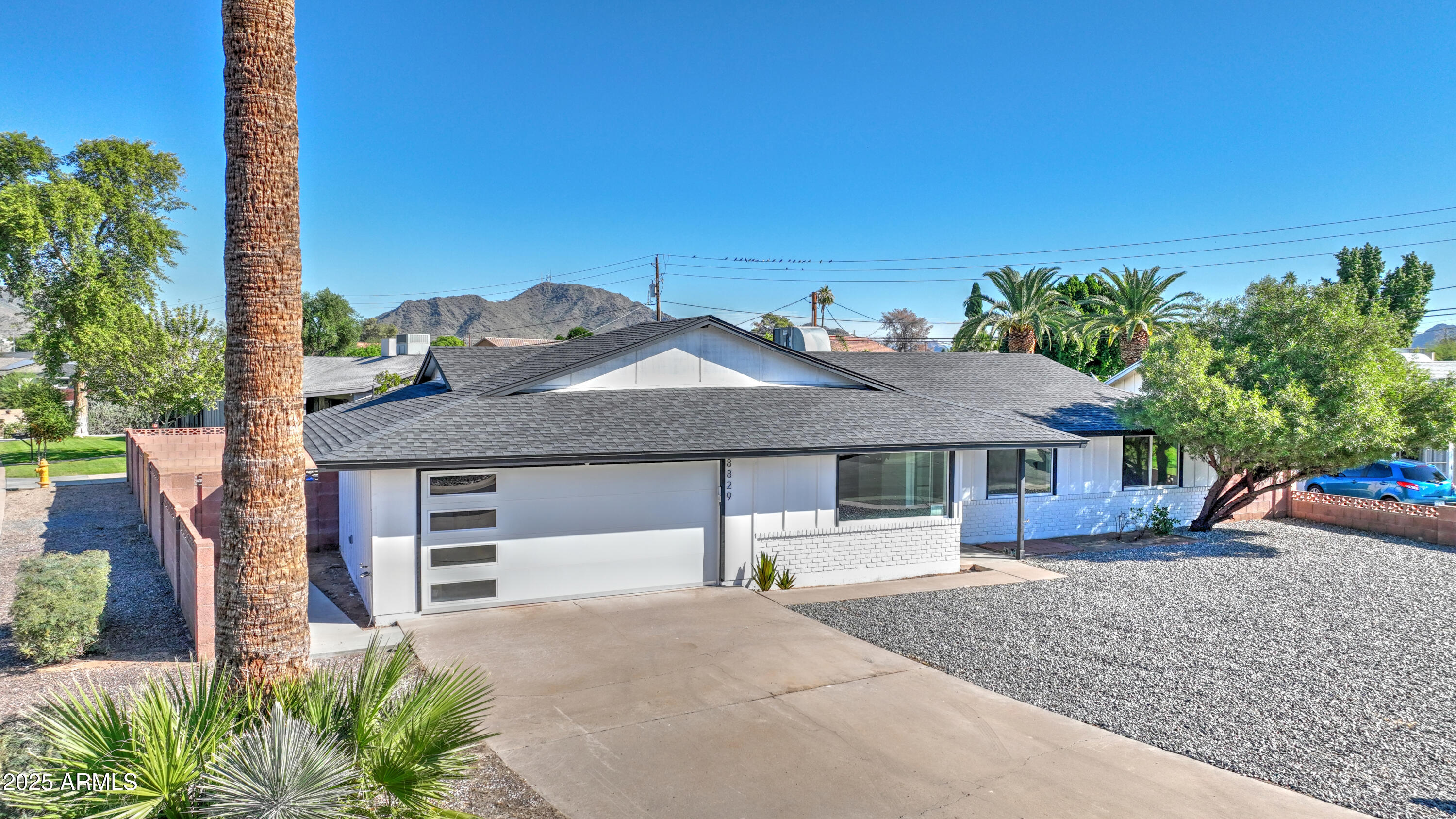 8829 N 17TH Avenue, Phoenix, AZ 85021 — Photo 1 of 37