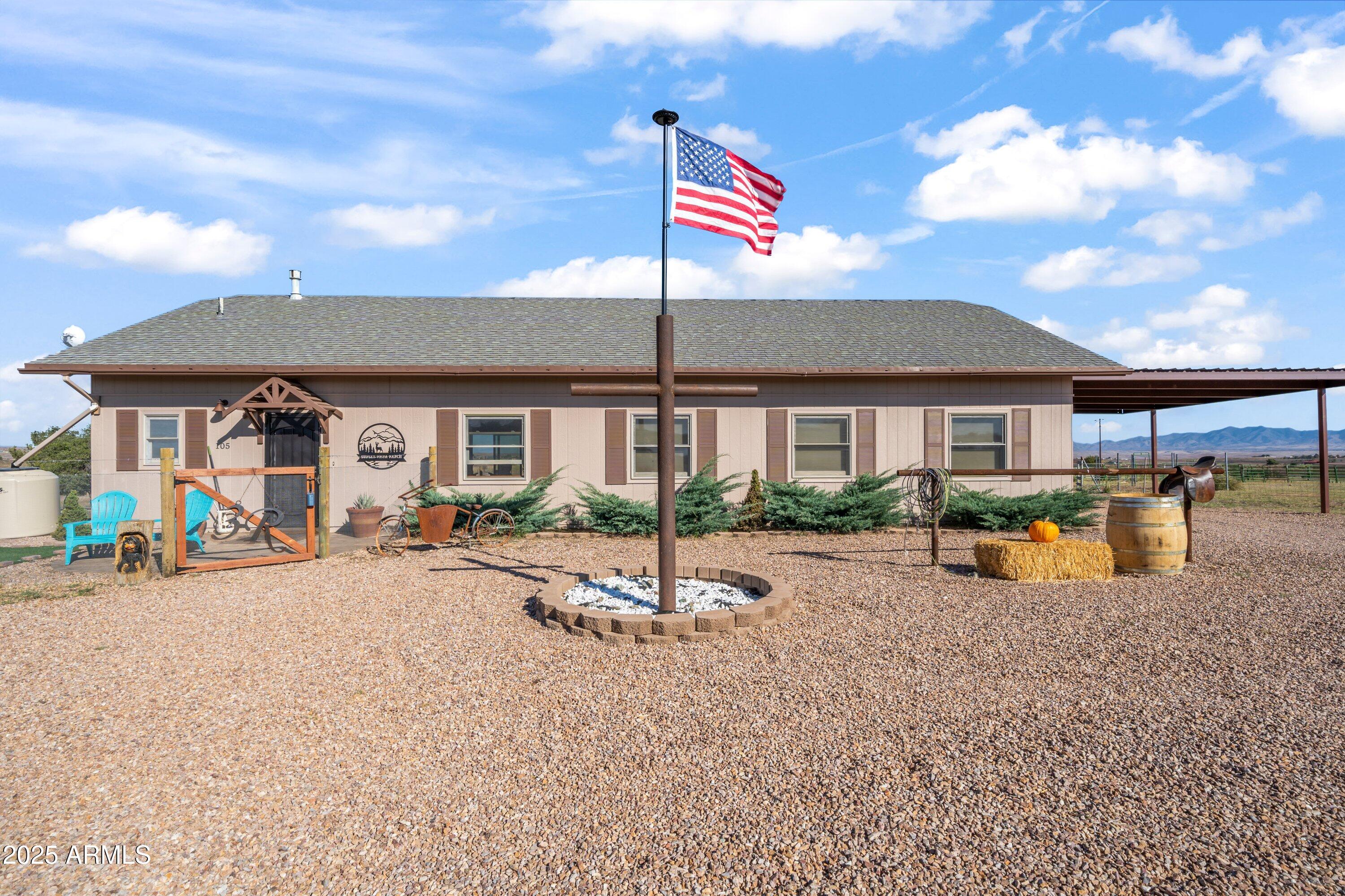 105 LOS ENCINOS Road, Sonoita, AZ 85637 — Photo 1 of 41