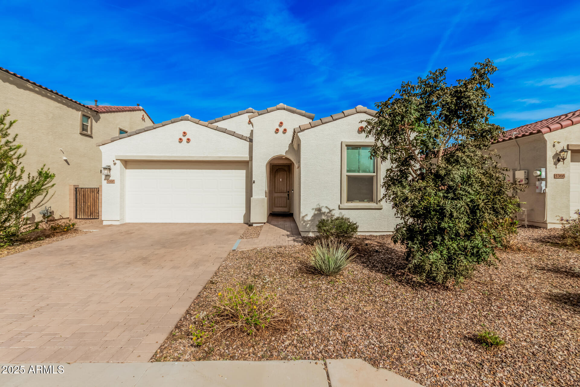 5370 W COUNTRY GARDEN Lane, Laveen, AZ 85339 — Photo 1 of 25