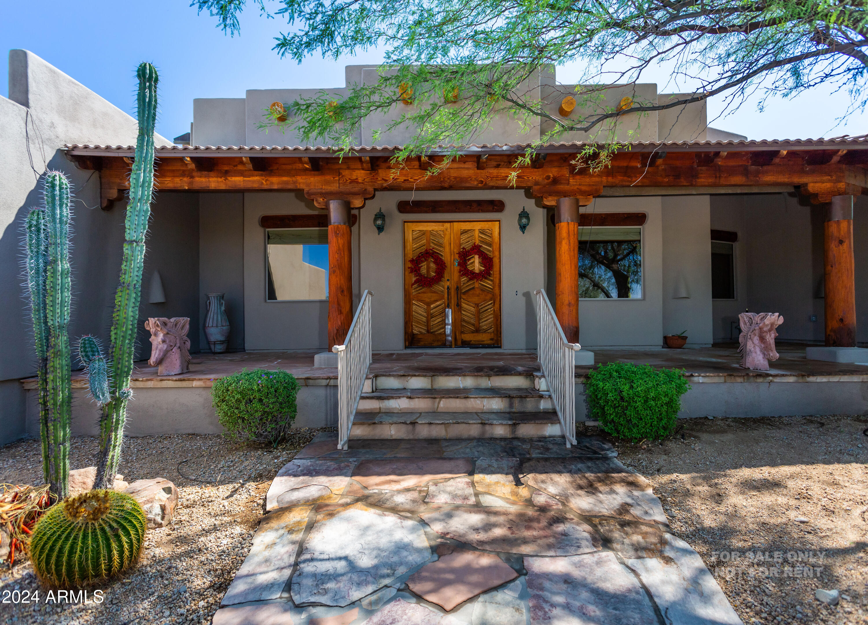 40777 N ECHO CANYON Drive, Cave Creek, AZ 85331 — Photo 1 of 94