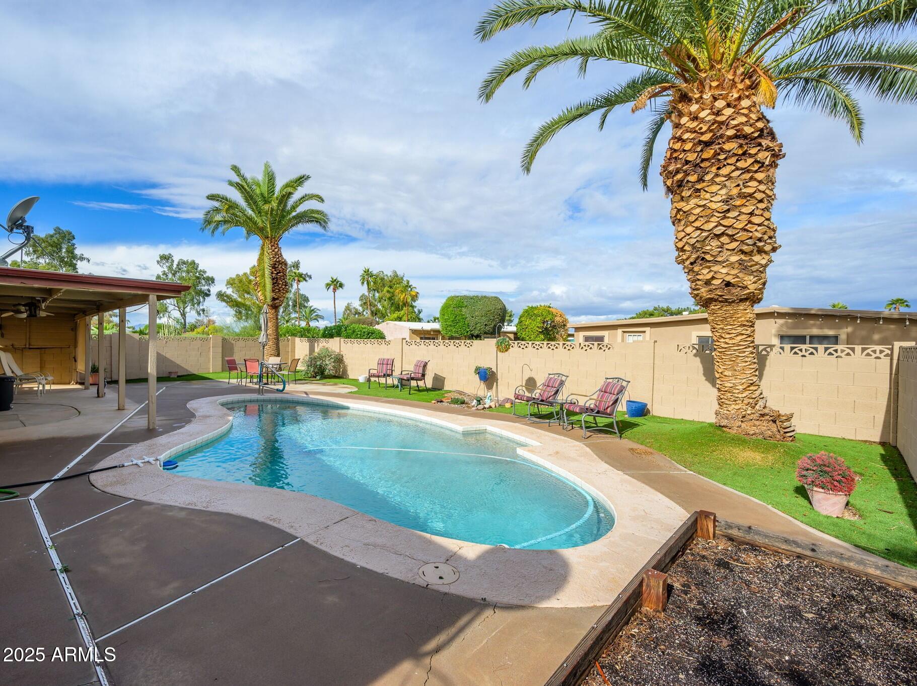 9232 E OLIVE Lane S, Sun Lakes, AZ 85248 — Photo 1 of 24
