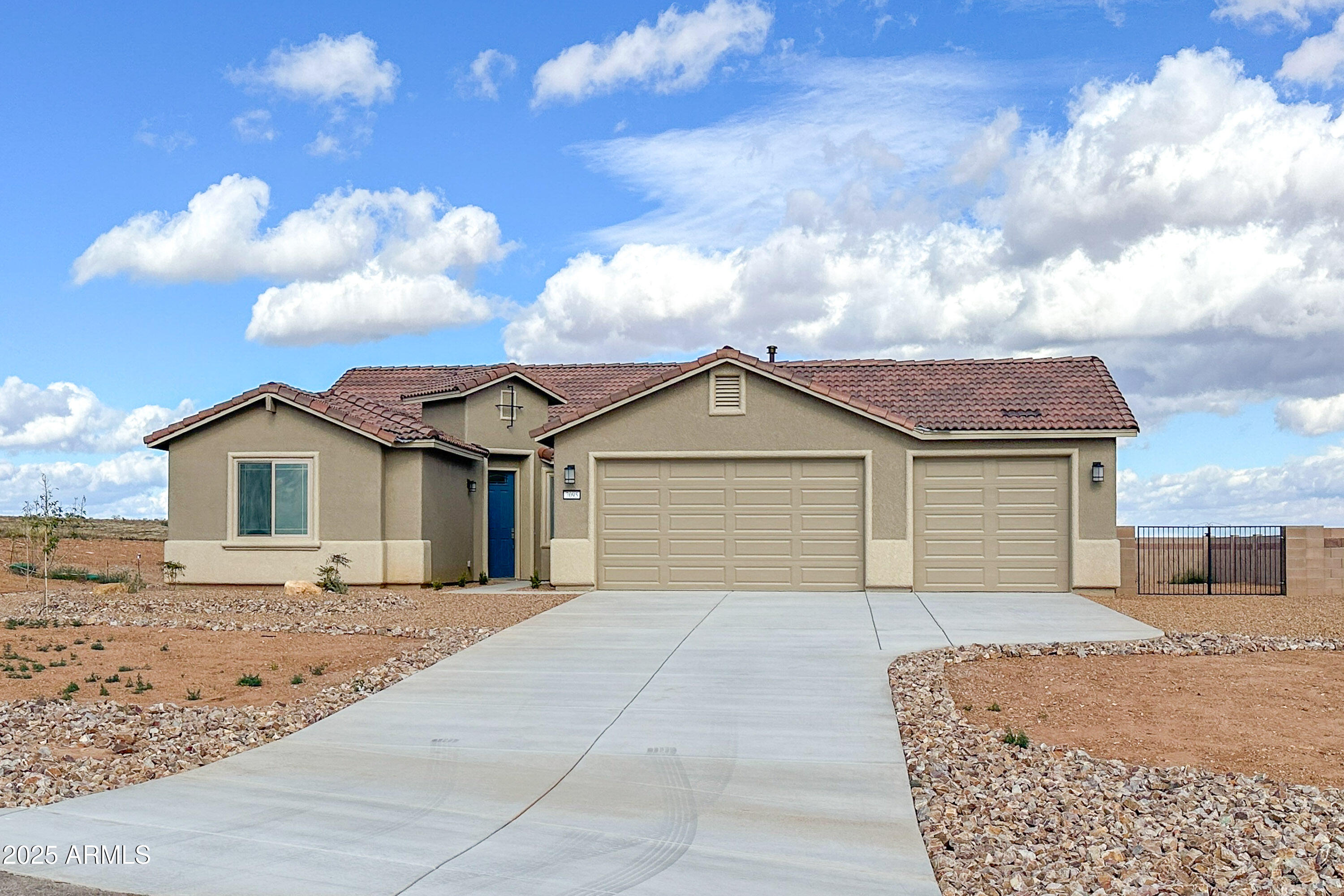 7095 E Presidio Lane Lot 196, Hereford, AZ 85615 — Photo 1 of 29
