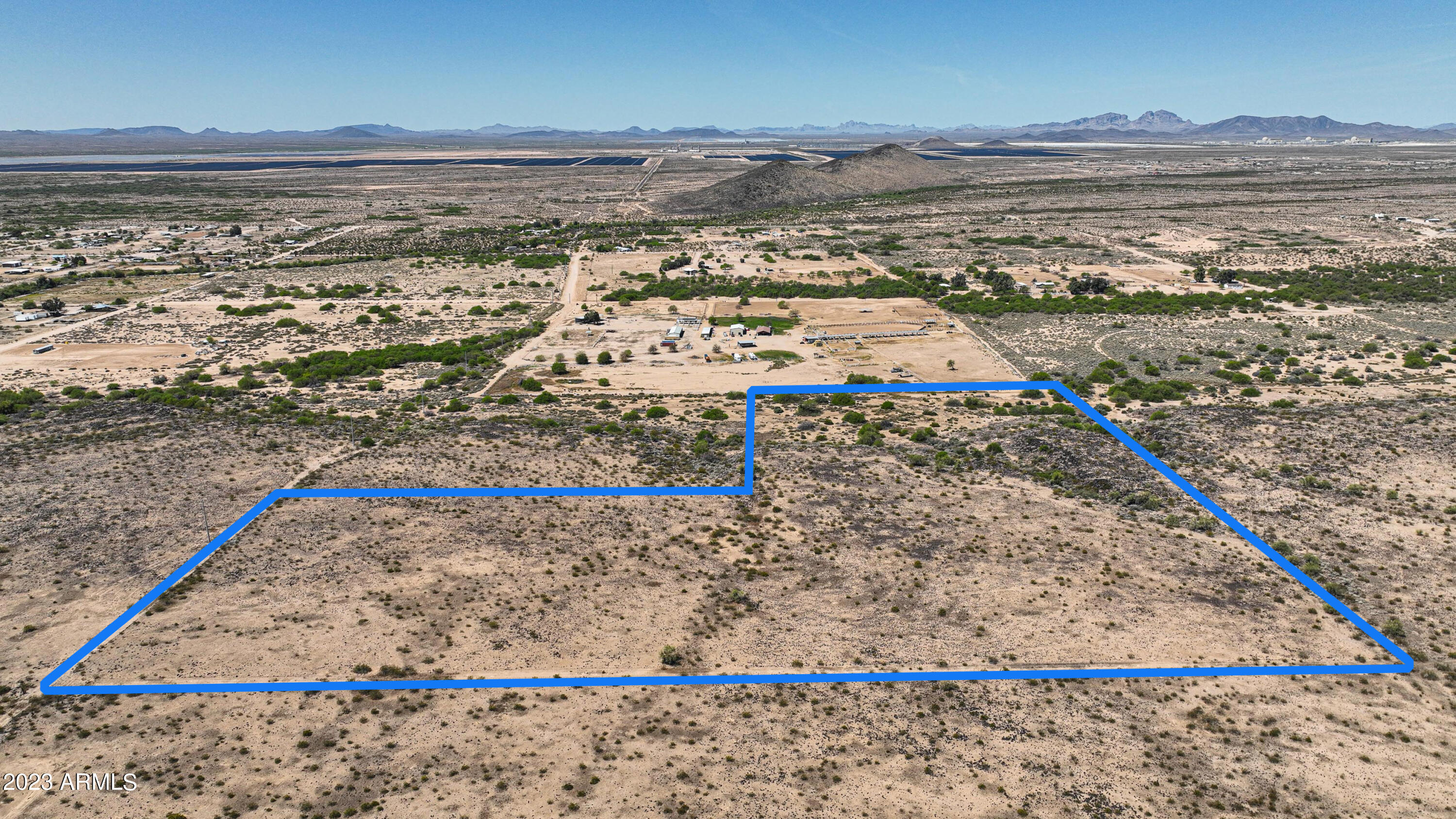 0 401-42-036H -, Arlington, AZ 85322 — Photo 1 of 8