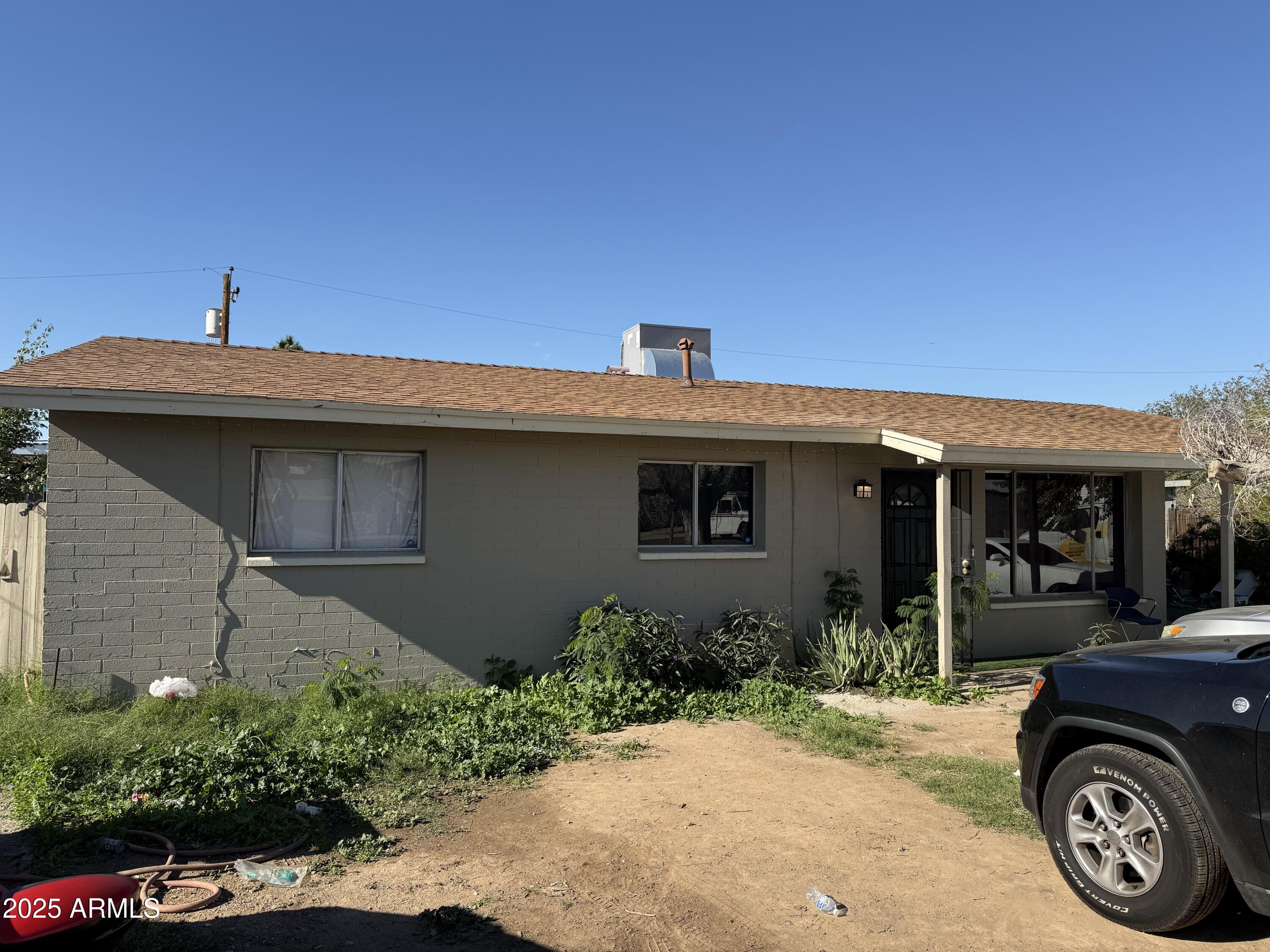 2116 N 49TH Avenue, Phoenix, AZ 85035 — Photo 1 of 7