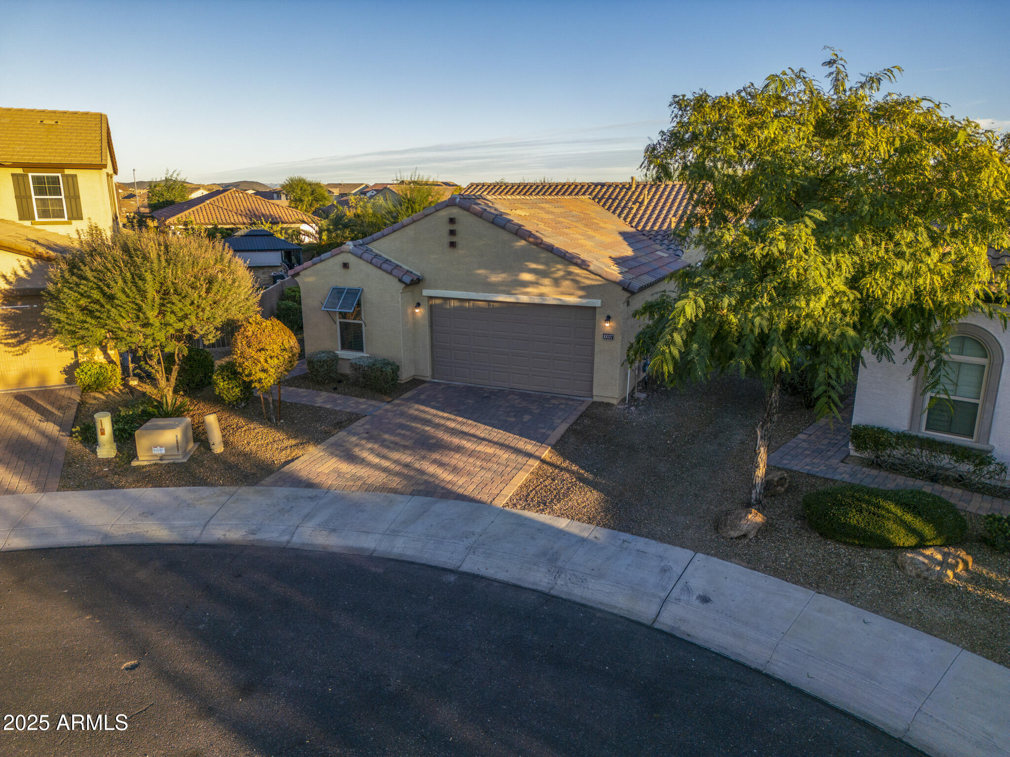 10037 W CASHMAN Drive, Peoria, AZ 85383 — Photo 1 of 73