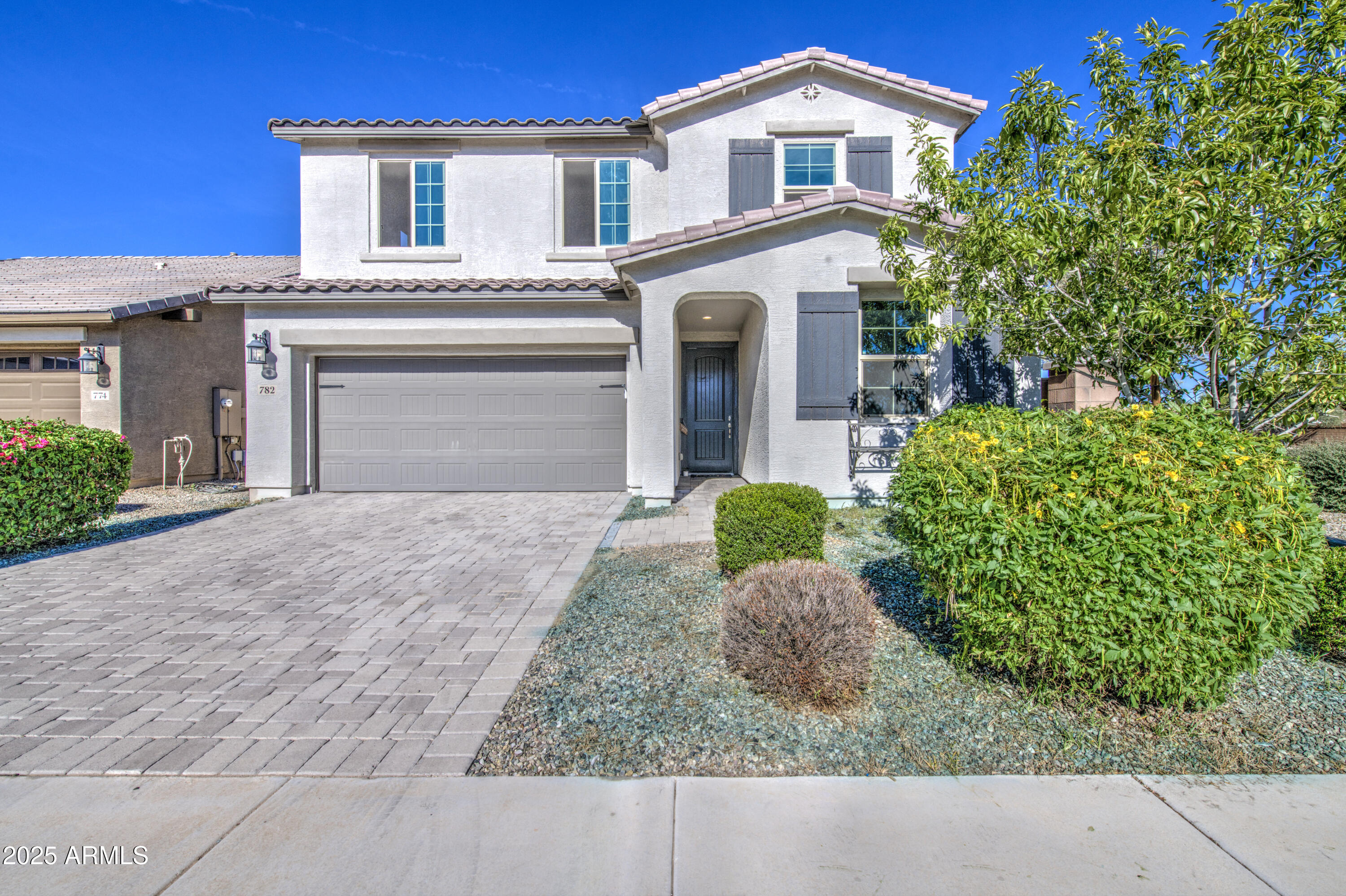 782 E BETSY Lane, Gilbert, AZ 85296 — Photo 1 of 41