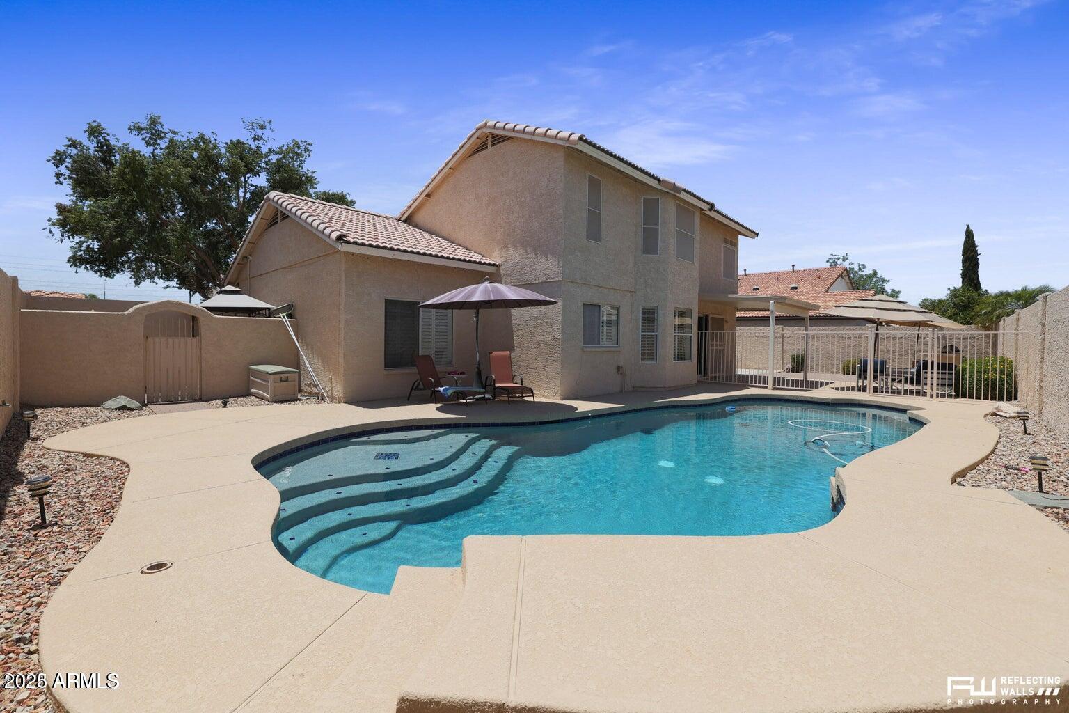 8742 W WETHERSFIELD Road, Peoria, AZ 85381 — Photo 1 of 27