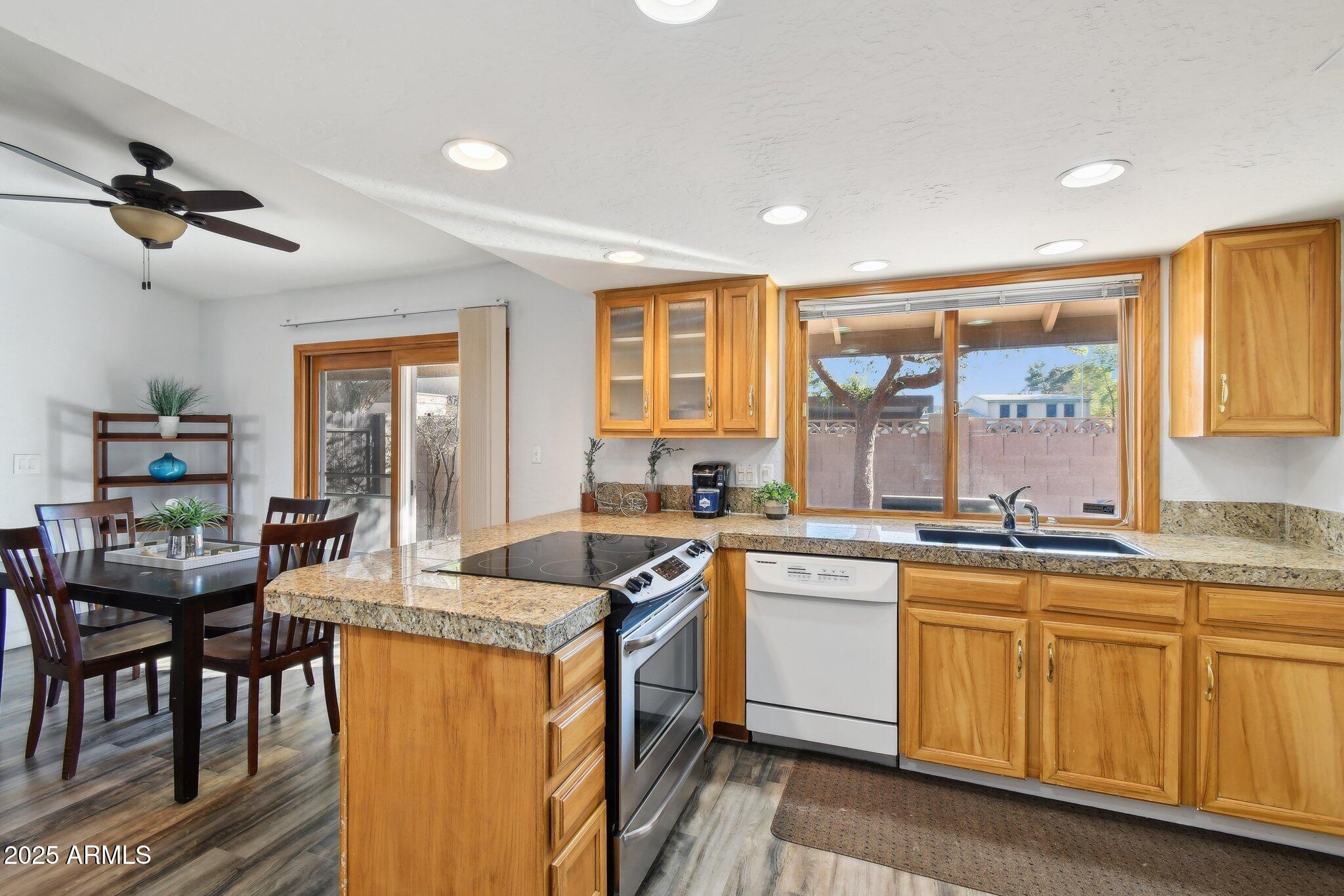 4530 W CONTINENTAL Drive, Glendale, AZ 85308 — Photo 1 of 24