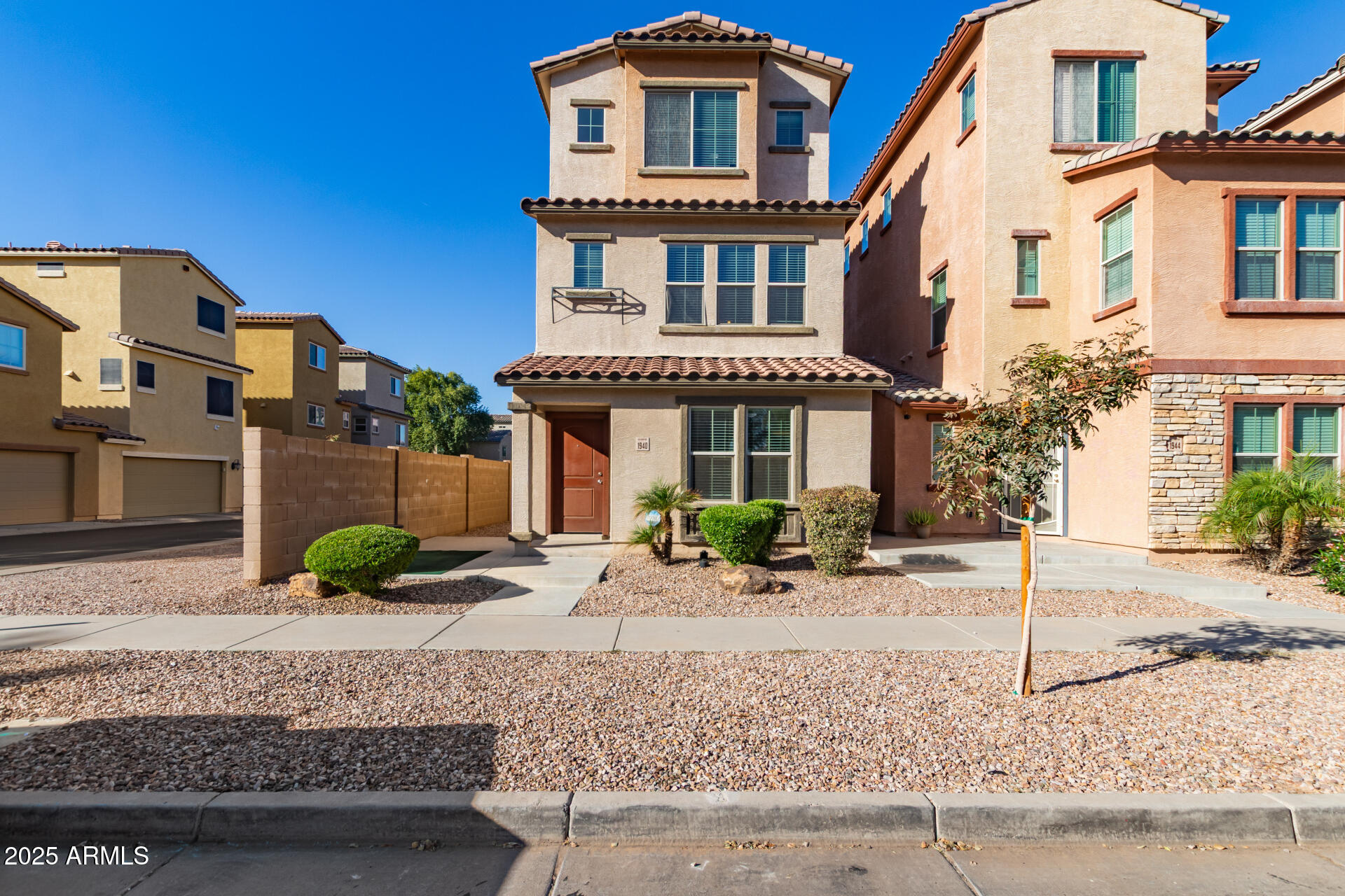 1940 N 77TH Drive, Phoenix, AZ 85035 — Photo 1 of 29