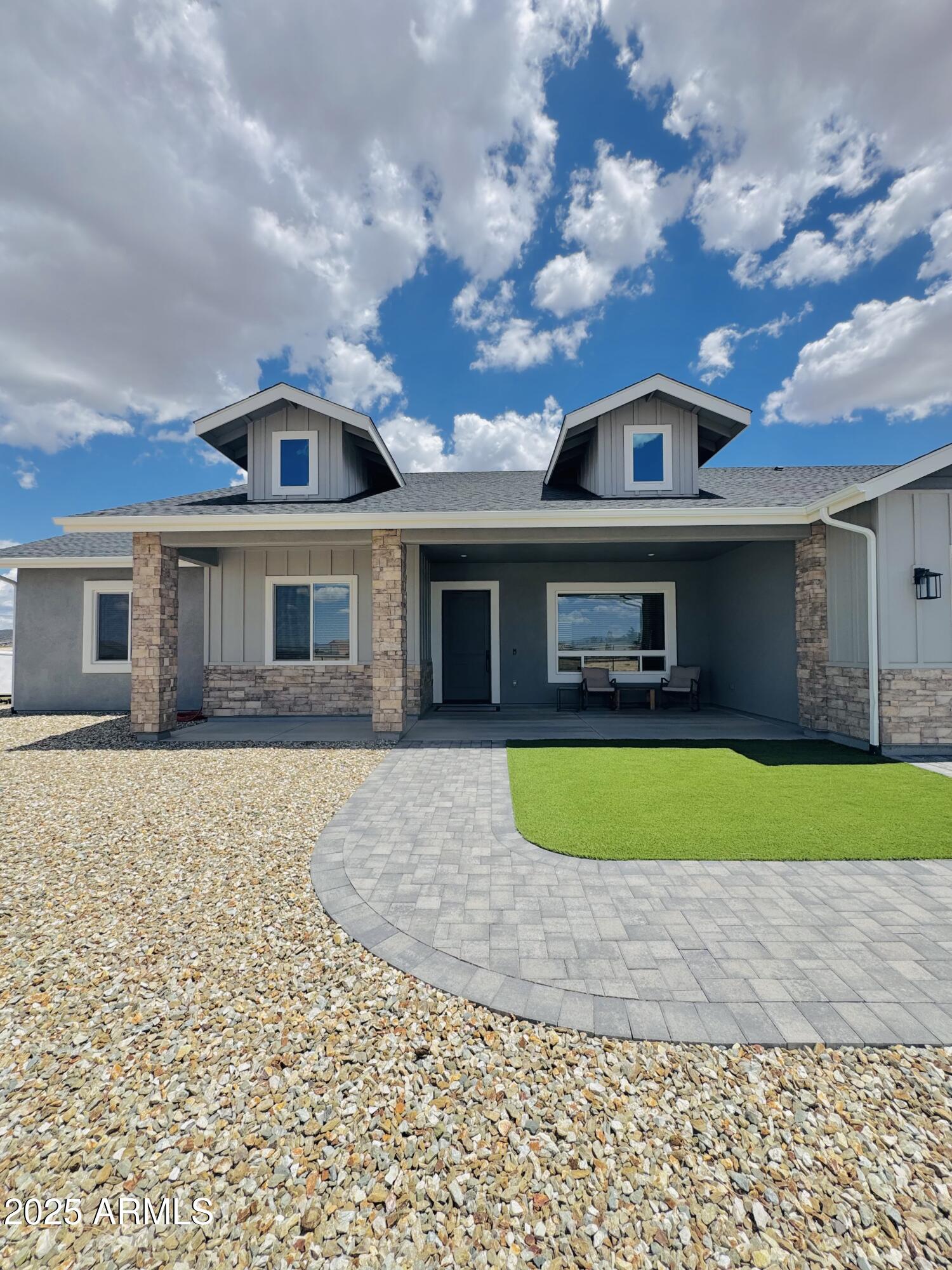 8103 N CLAYTON Street, Prescott Valley, AZ 86312 — Photo 1 of 23