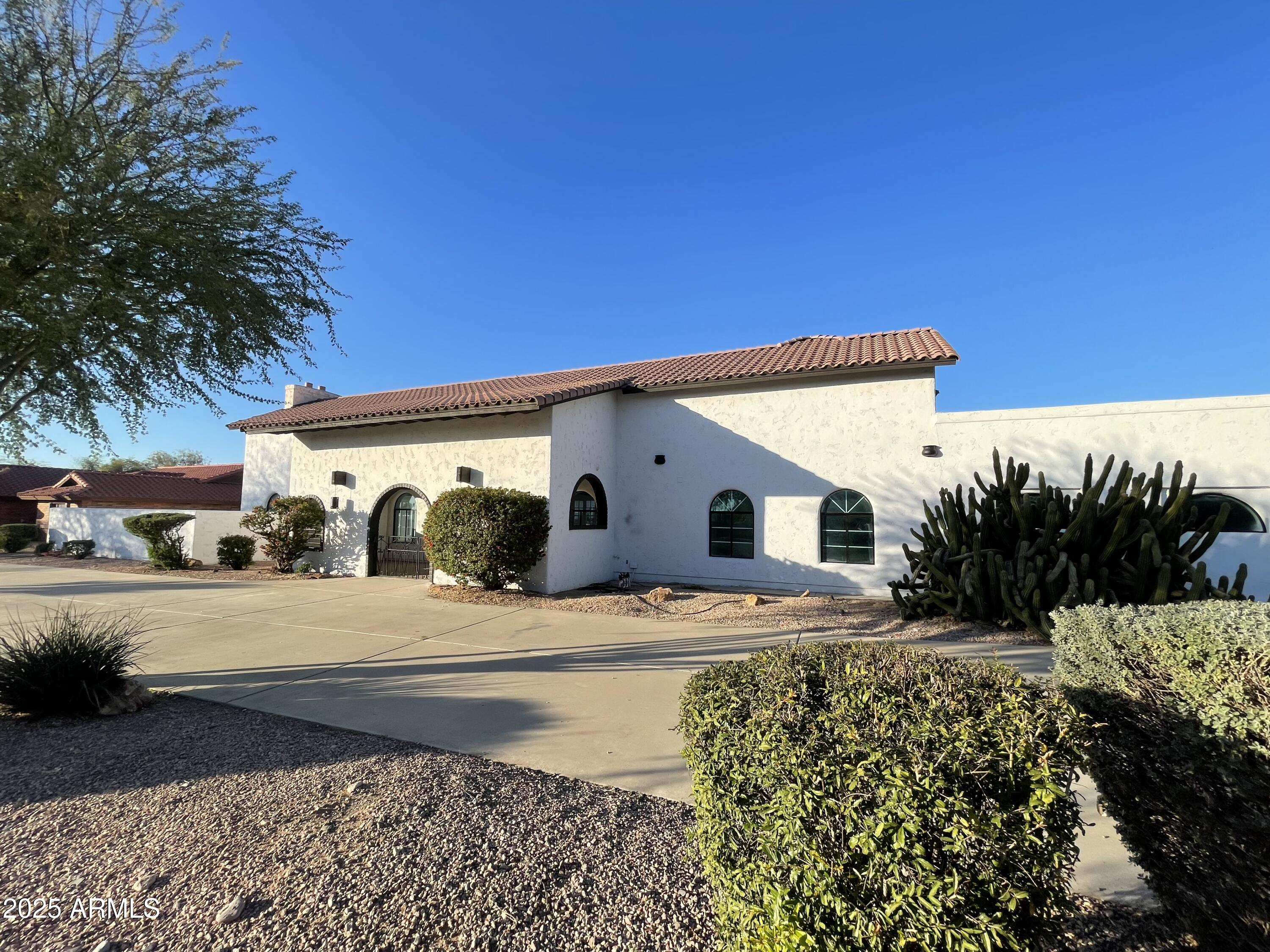 8200 W Orangewood Avenue, Glendale, AZ 85303 — Photo 1 of 101
