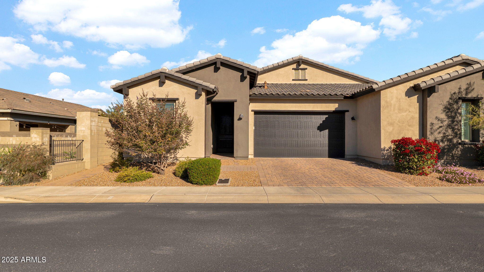 38500 N SCHOOL HOUSE Road 8, Cave Creek, AZ 85331 — Photo 1 of 35