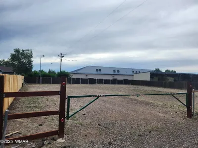 67 S Pinal Street, Springerville, AZ 85938