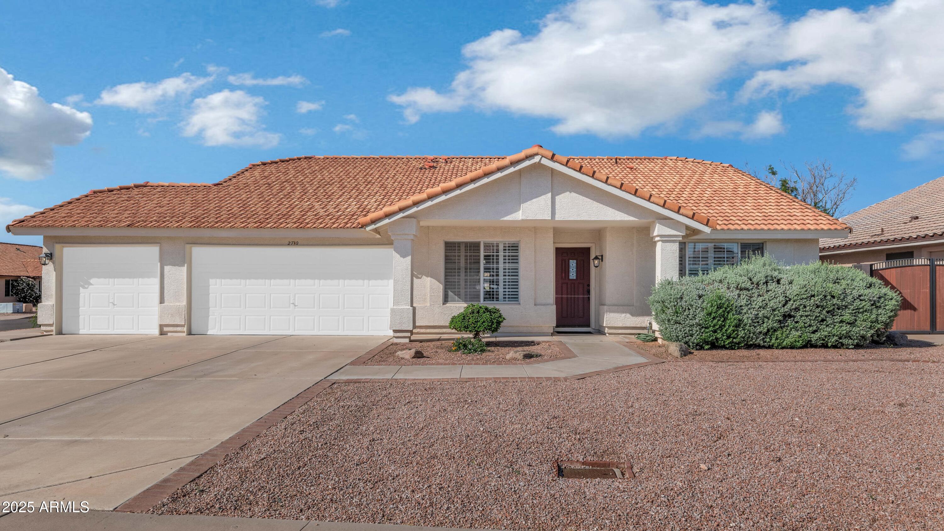 2710 N LINDA Circle, Mesa, AZ 85213 — Photo 1 of 32