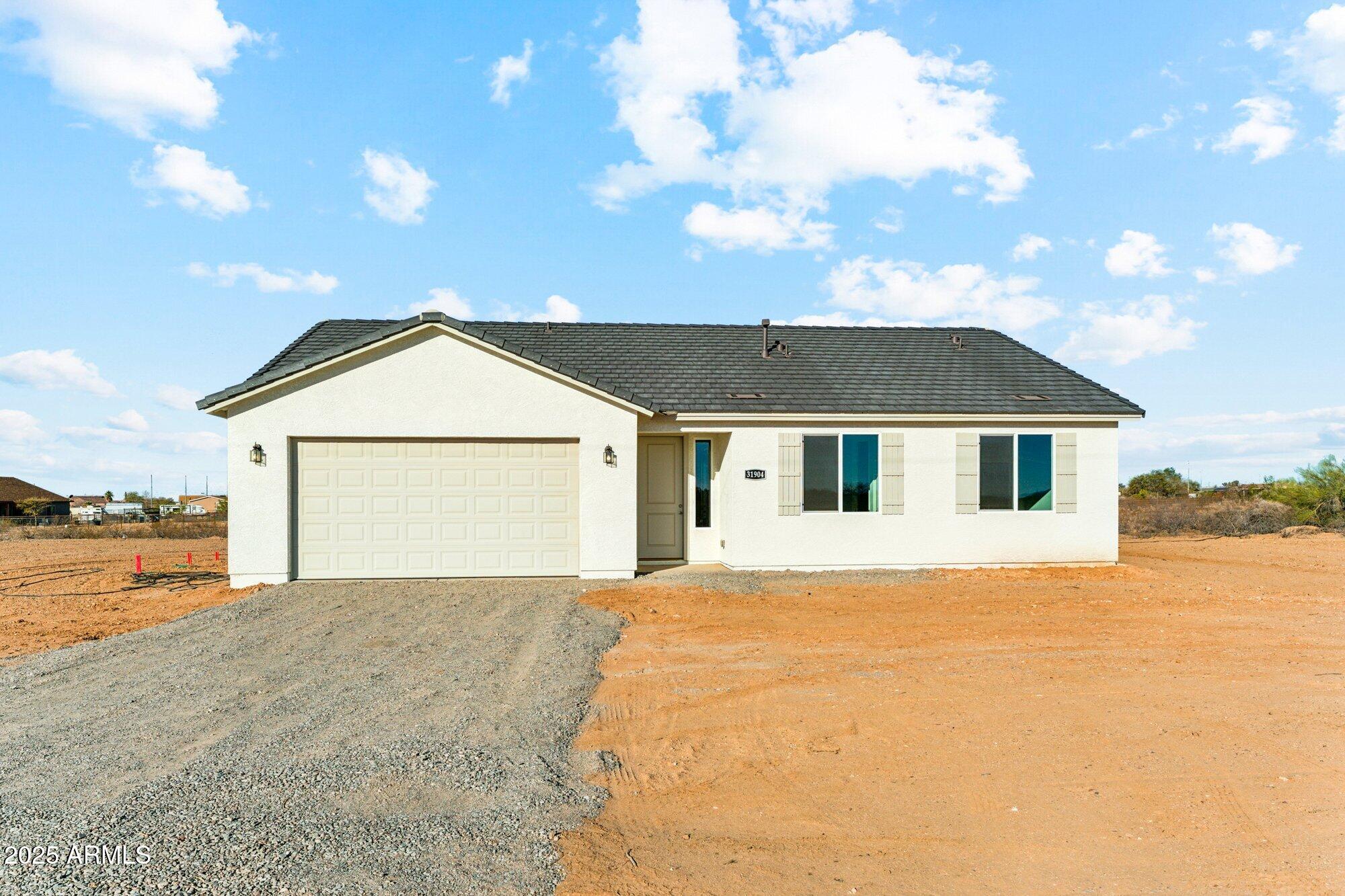 19424 W Birchwood Place, Buckeye, AZ 85326 — Photo 1 of 25