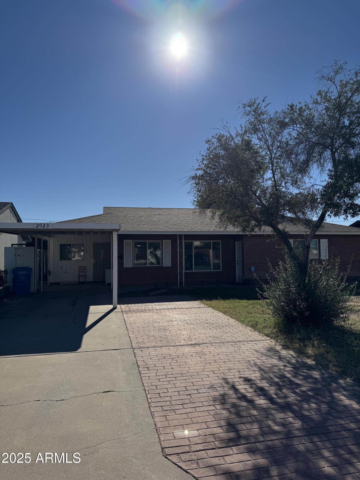 2023 E CLARENDON Avenue, Phoenix, AZ 85016 — Photo 1 of 39