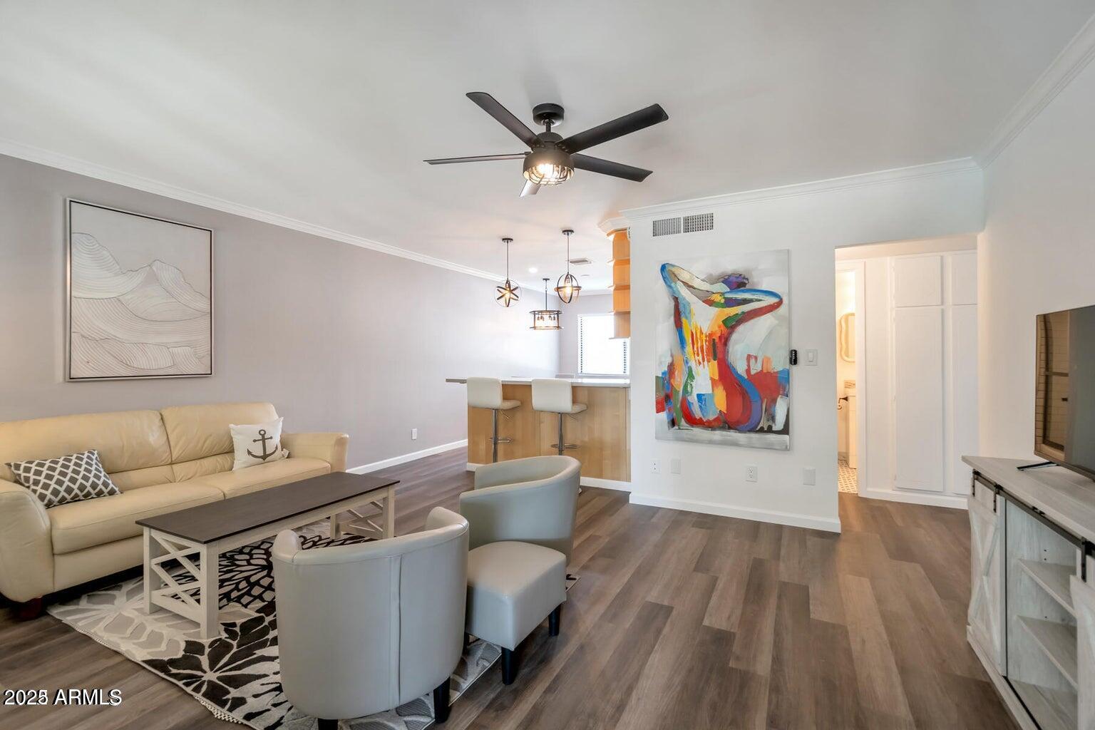 721 E MONTEBELLO Avenue 225, Phoenix, AZ 85014 — Photo 1 of 15