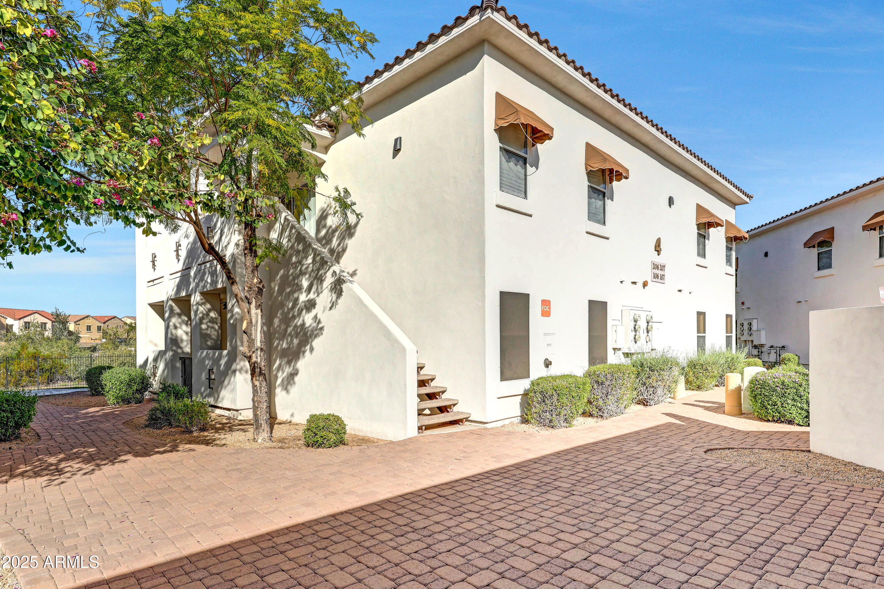 2950 W LOUISE Drive 206, Phoenix, AZ 85027 — Photo 1 of 32