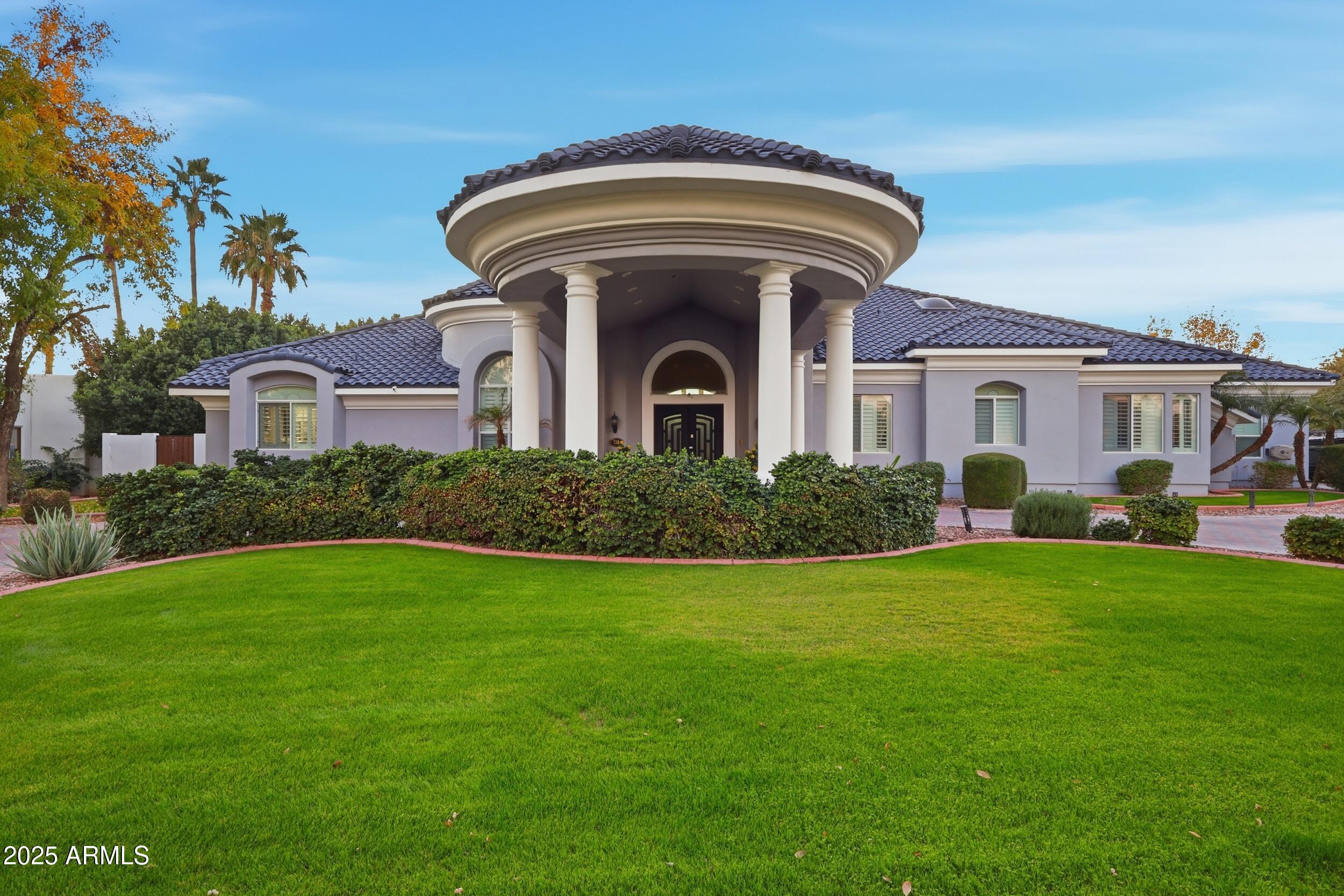 330 N CLOVERFIELD Circle, Litchfield Park, AZ 85340 — Photo 1 of 68