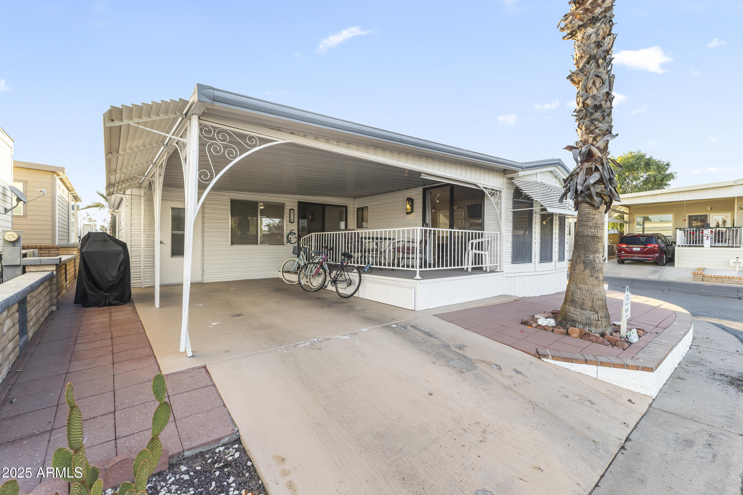 111 S GREENFIELD Road 470, Mesa, AZ 85206 — Photo 1 of 18
