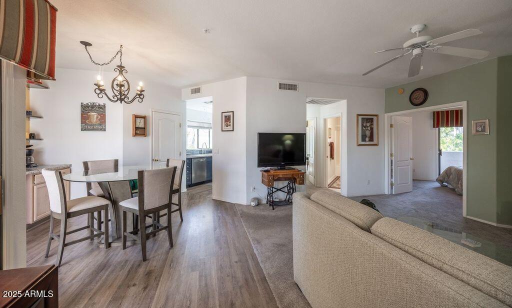 9151 W GREENWAY Road 273, Peoria, AZ 85381 — Photo 1 of 24